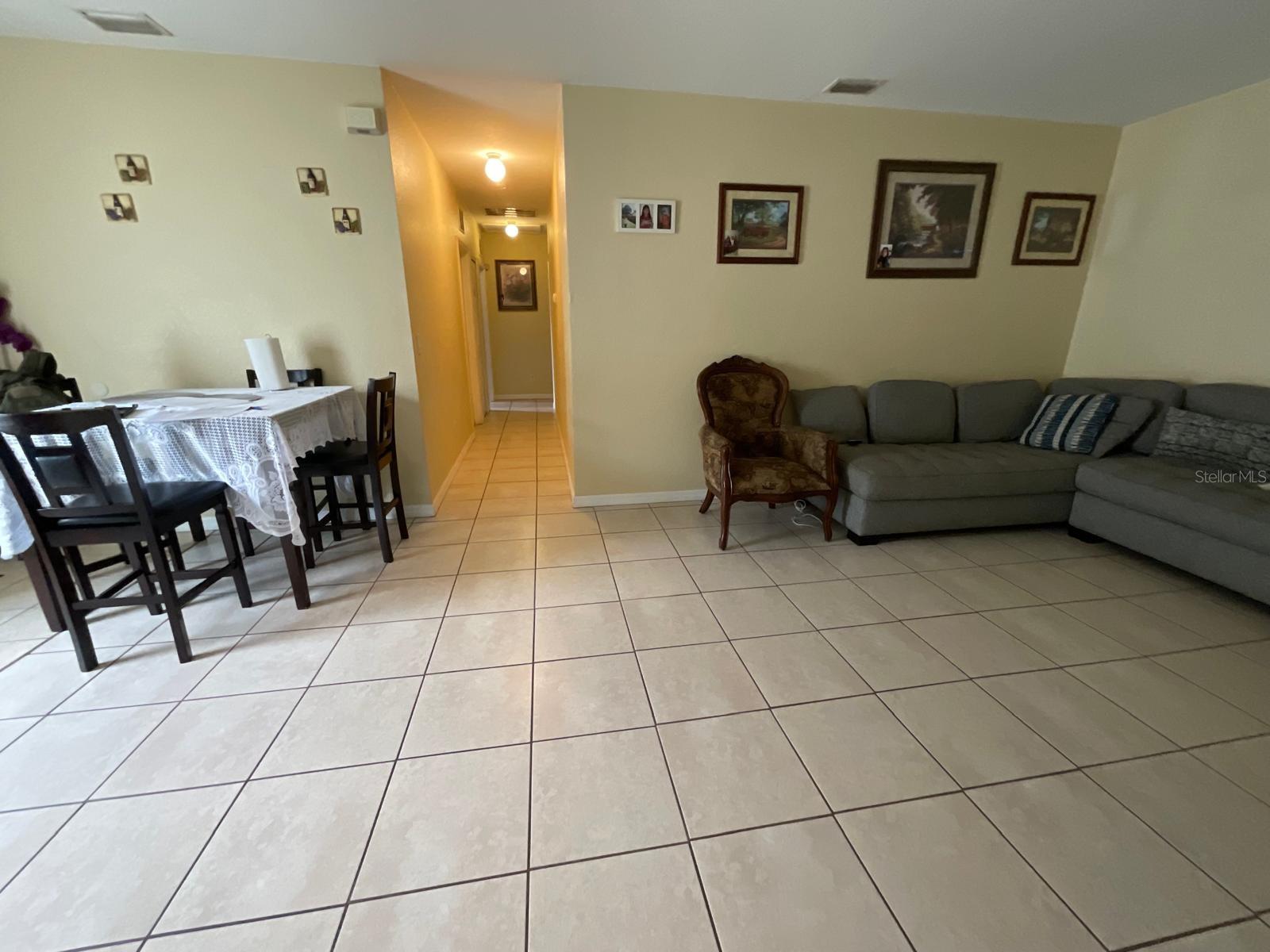 3047 27TH CT