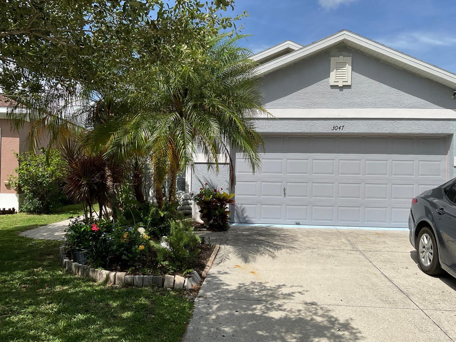 3047 27TH CT