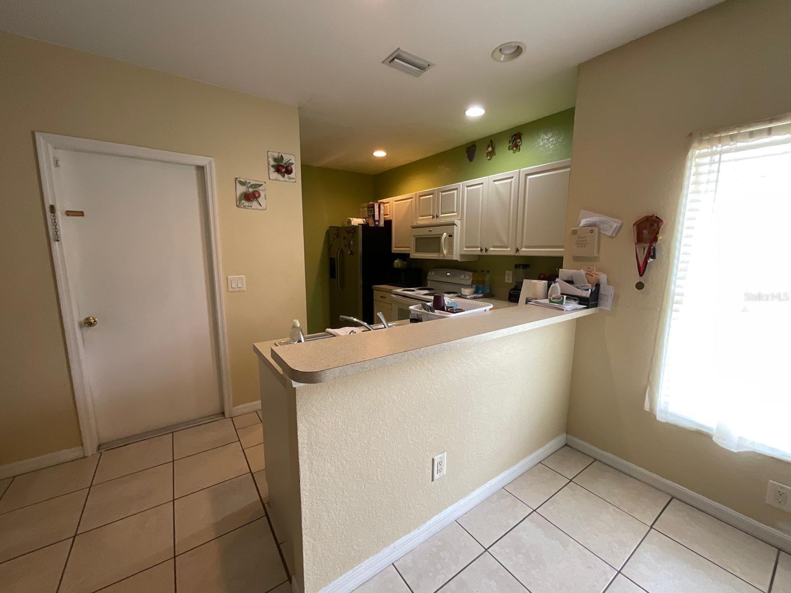 3047 27TH CT