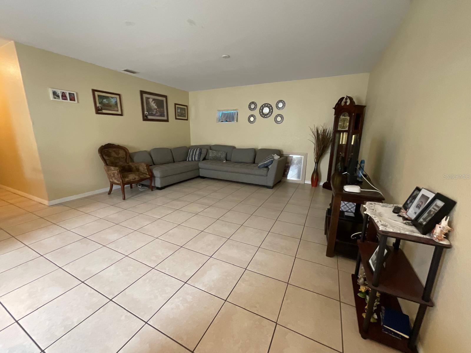 3047 27TH CT