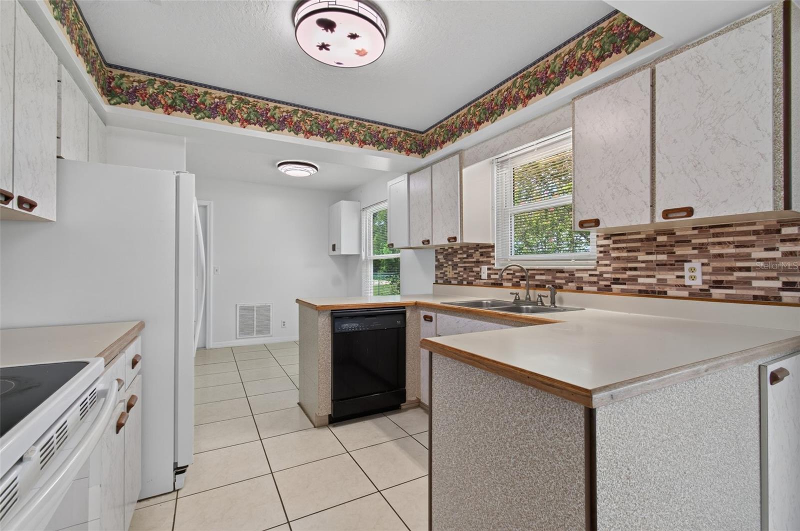 3341 NW 44TH CT