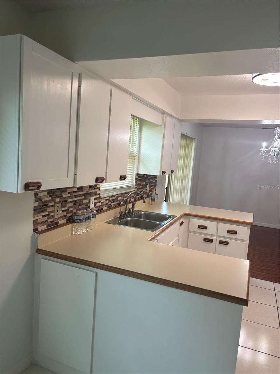 3341 NW 44TH CT