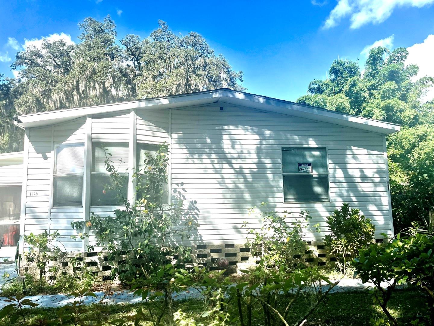4245 SEABERG RD