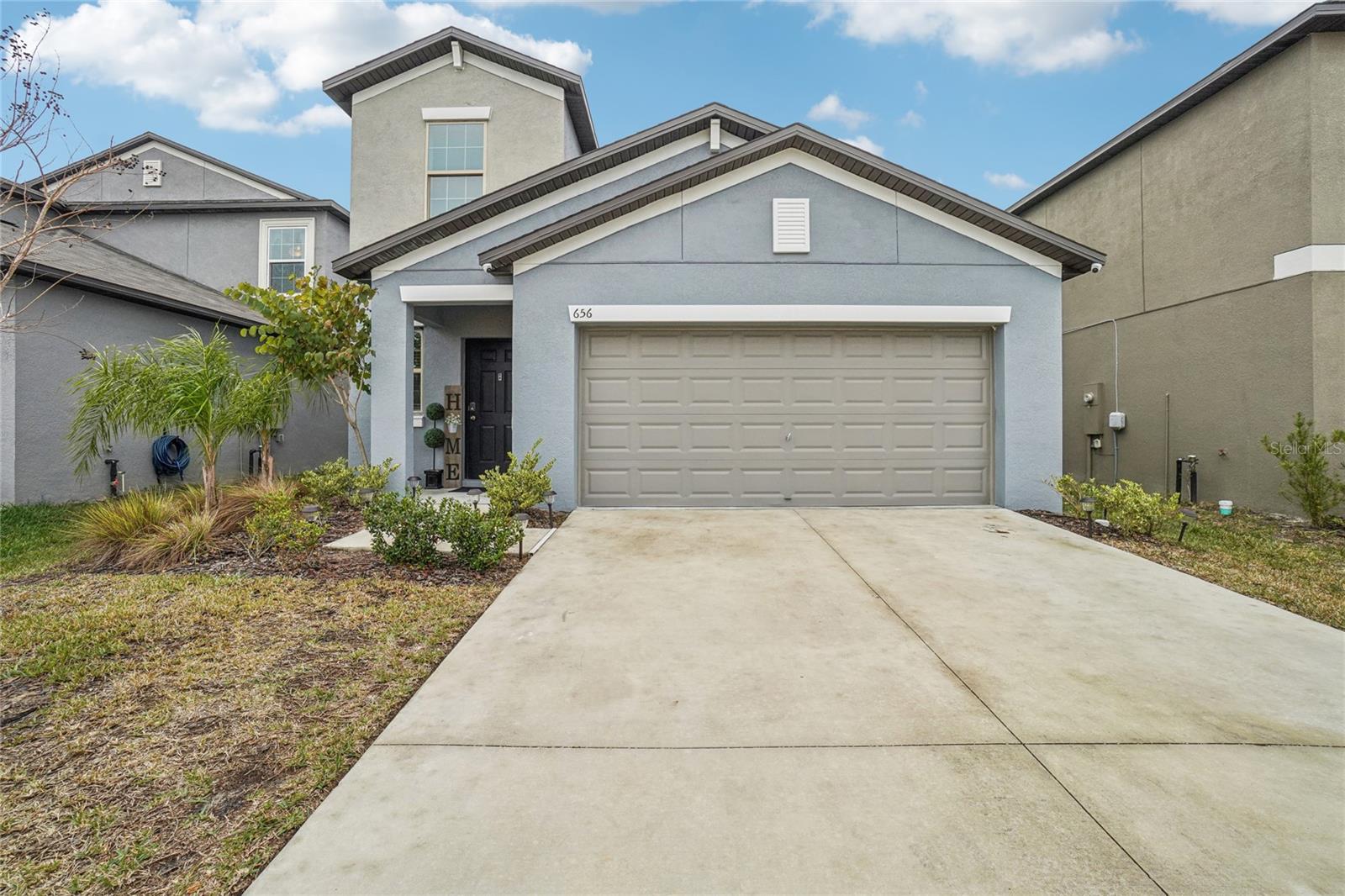 656 ARGYLL DR