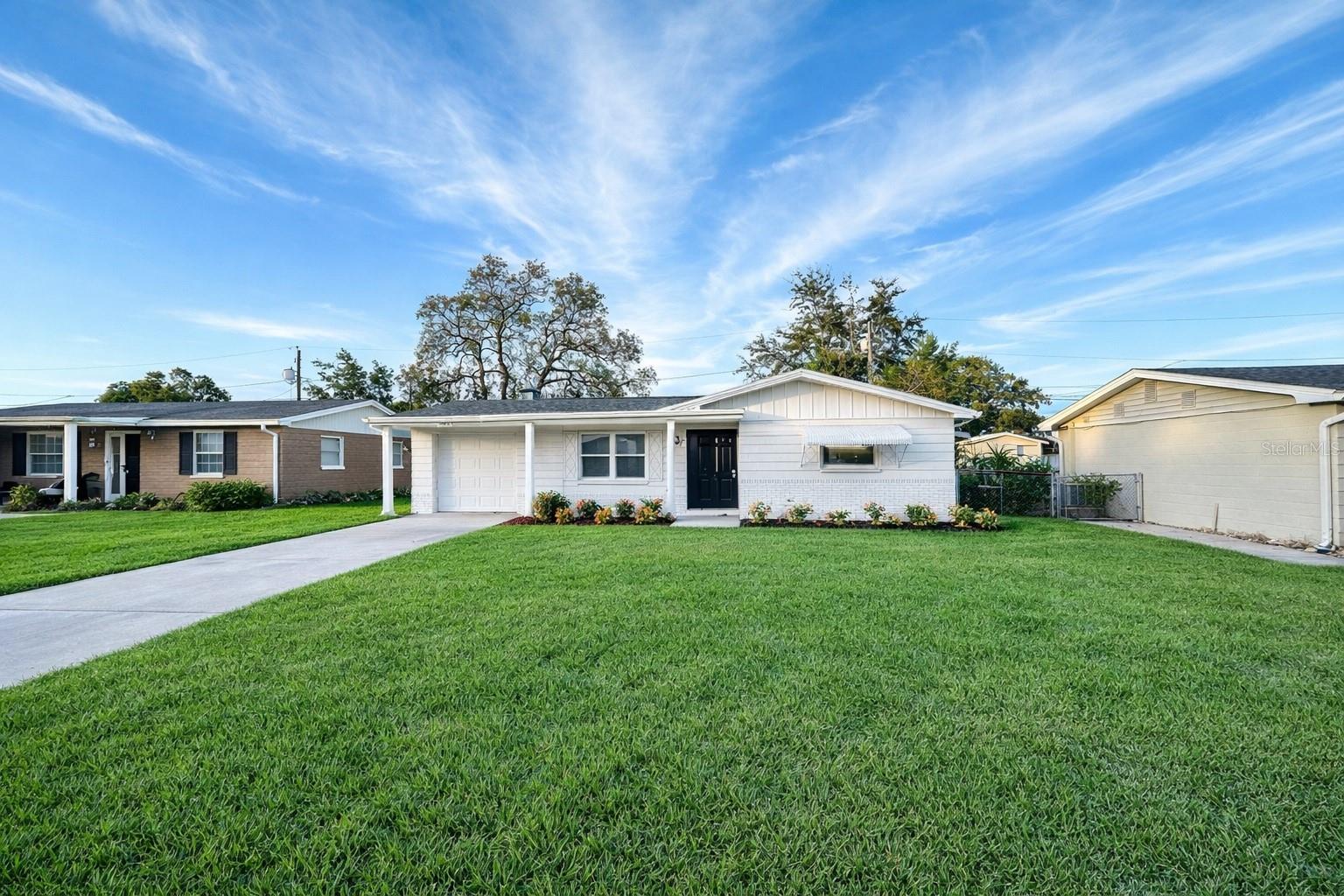 4313 OAK BLUFF AVE