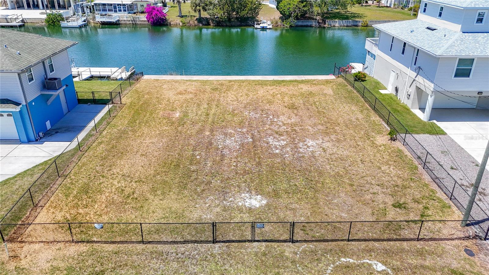 3377 OLEANDER DR