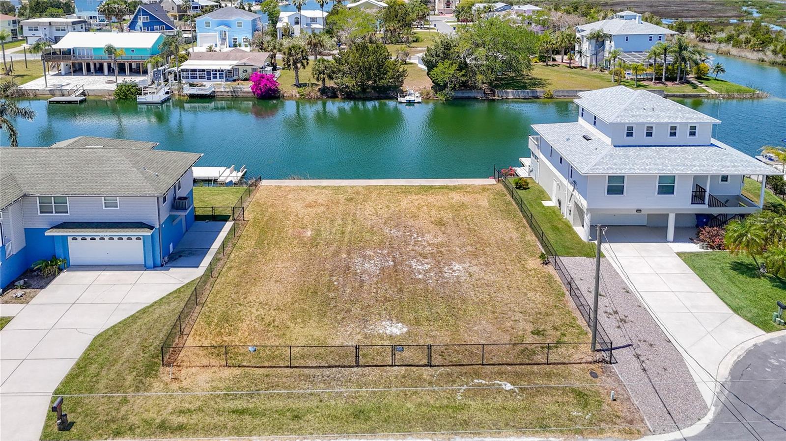 3377 OLEANDER DR