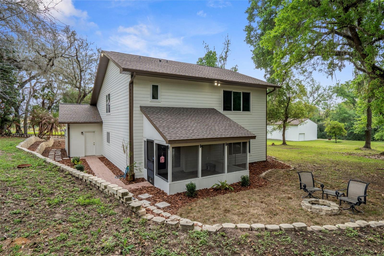 15839 POWERLINE RD