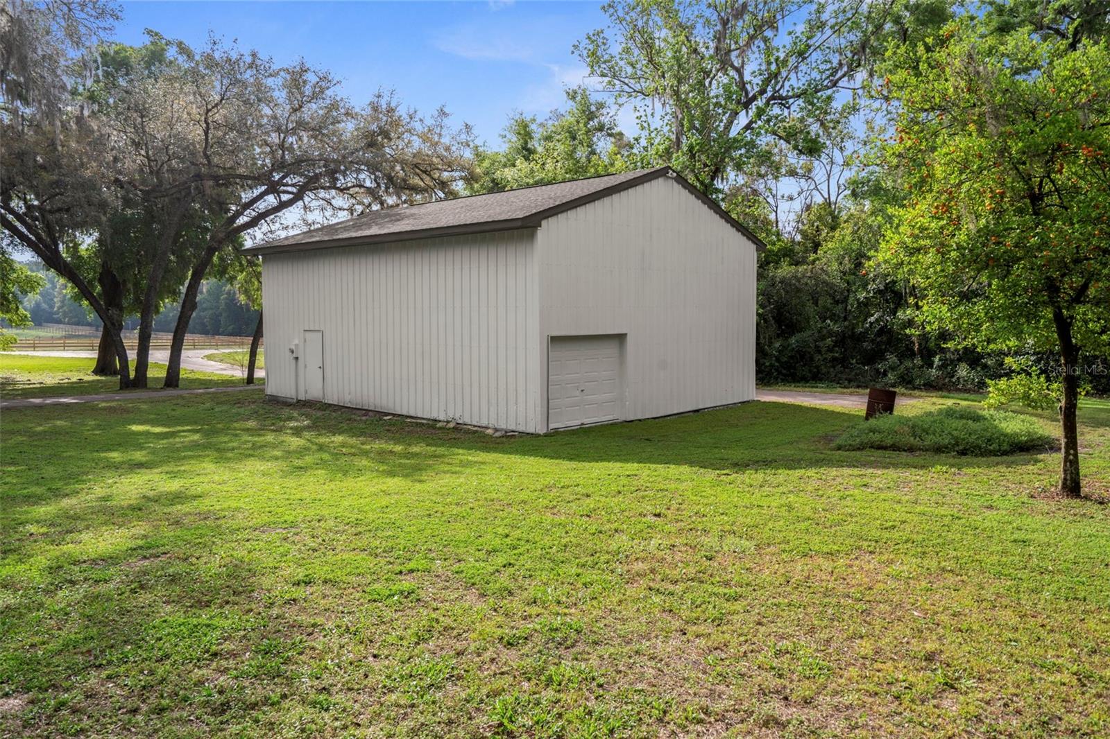 15839 POWERLINE RD
