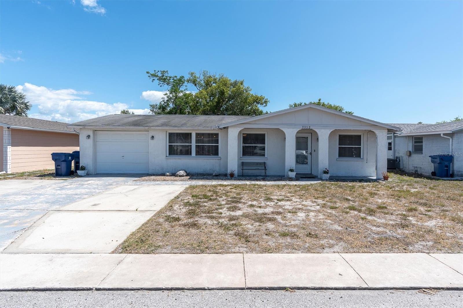 3352 SEFFNER DR