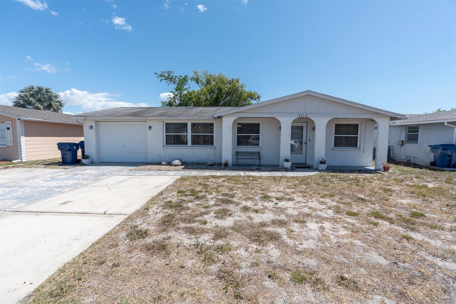 3352 SEFFNER DR