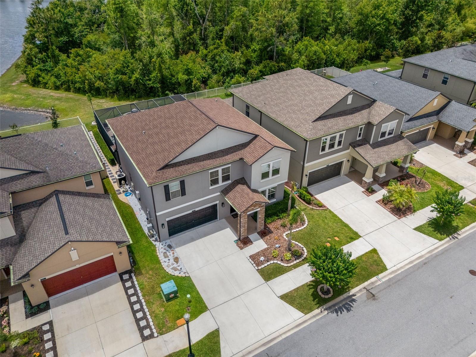 8755 FLOURISH DR