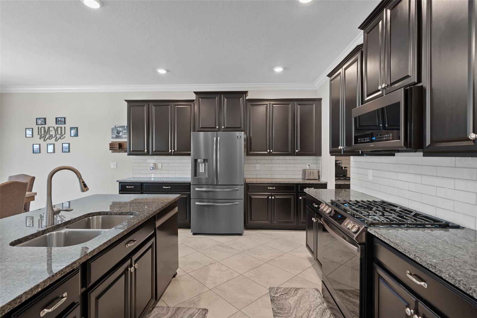 8755 FLOURISH DR