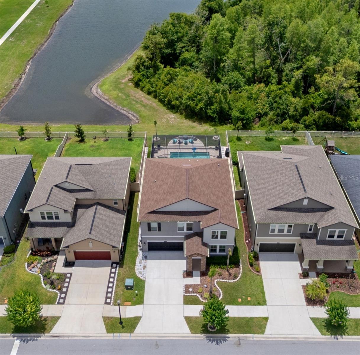8755 FLOURISH DR