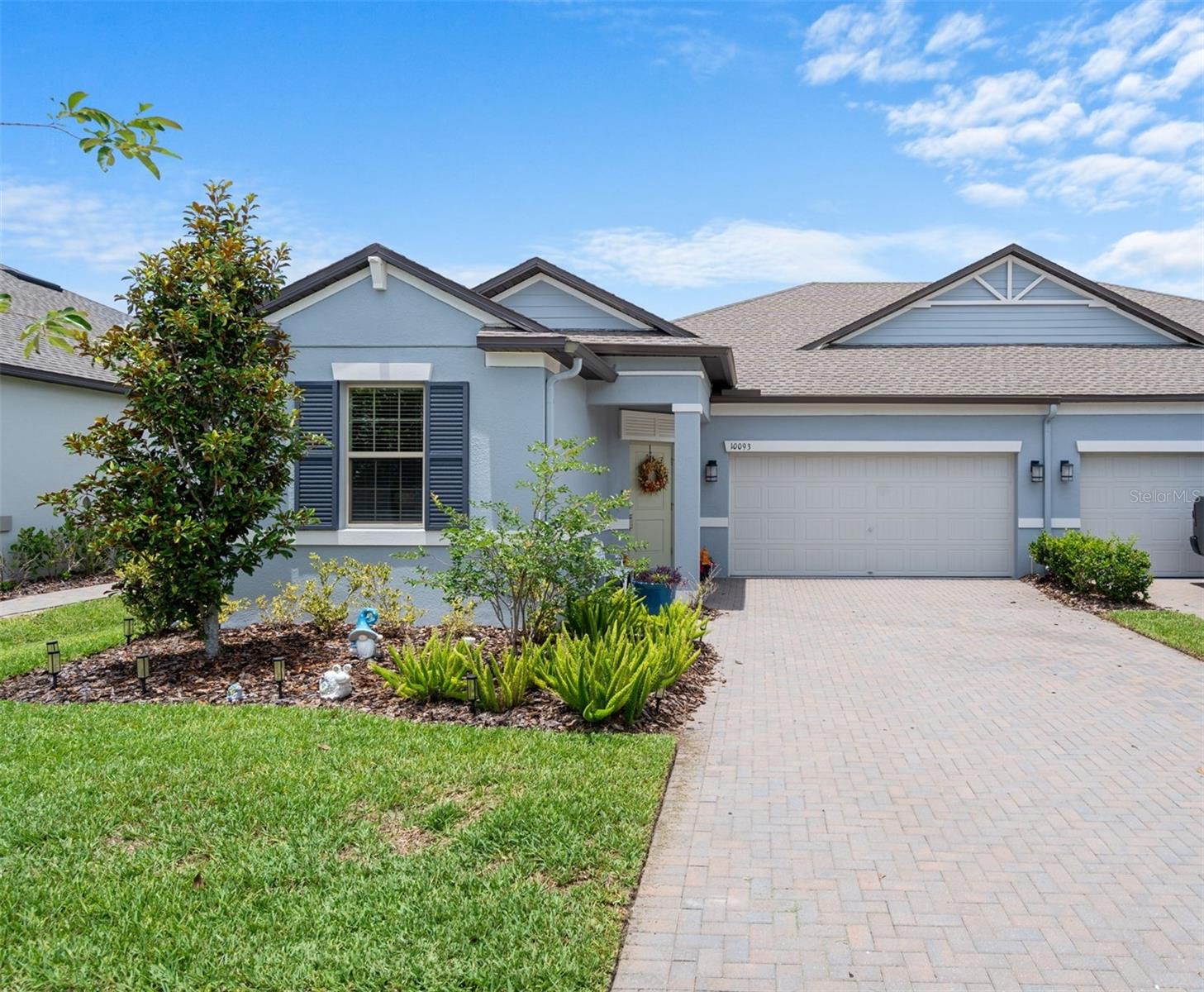 10093 CAMPANULA CT