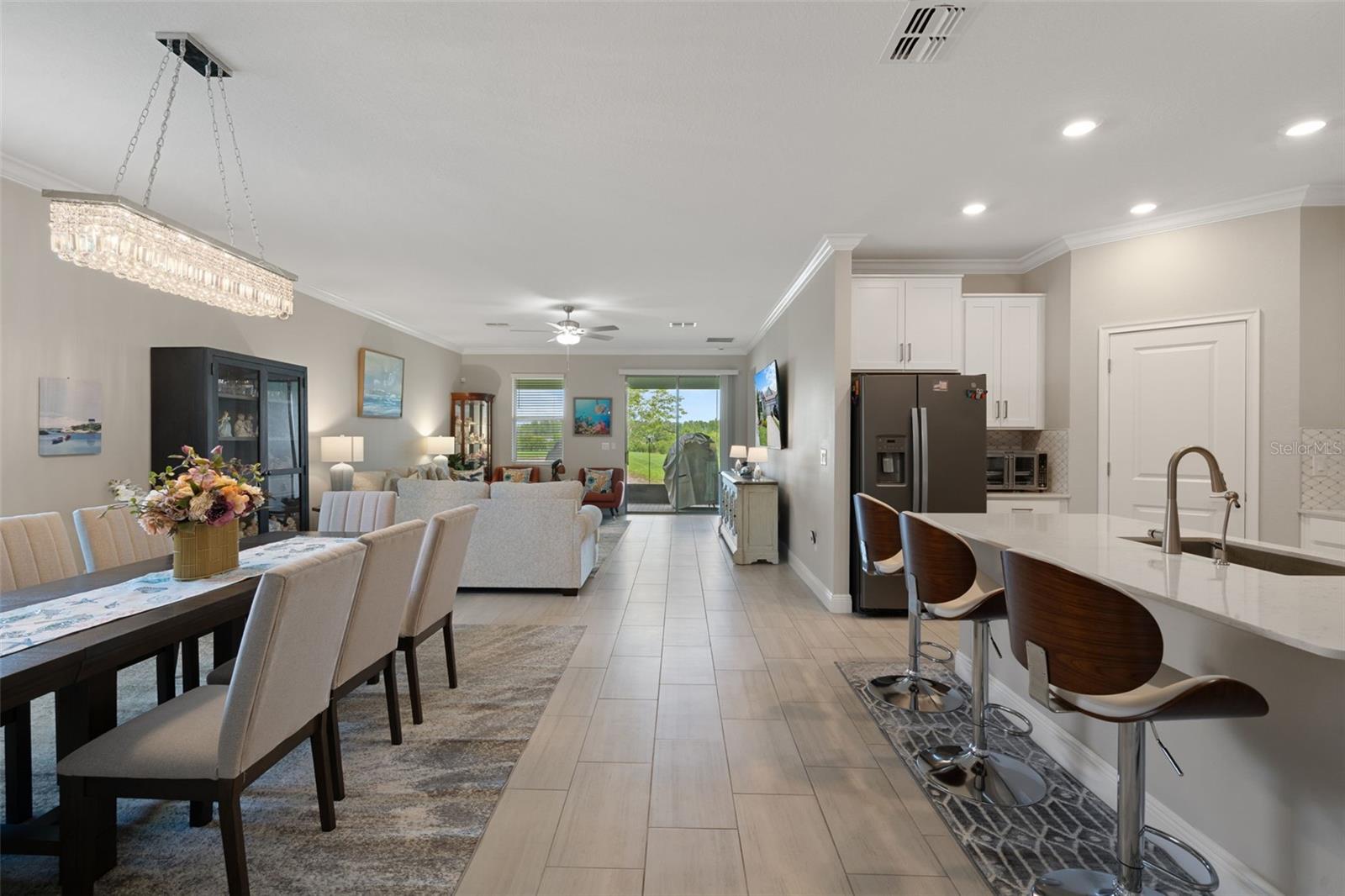 10093 CAMPANULA CT