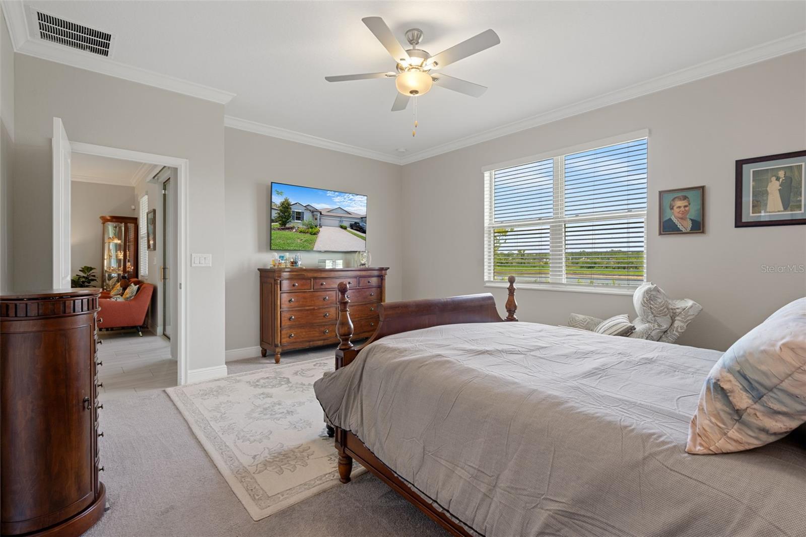 10093 CAMPANULA CT