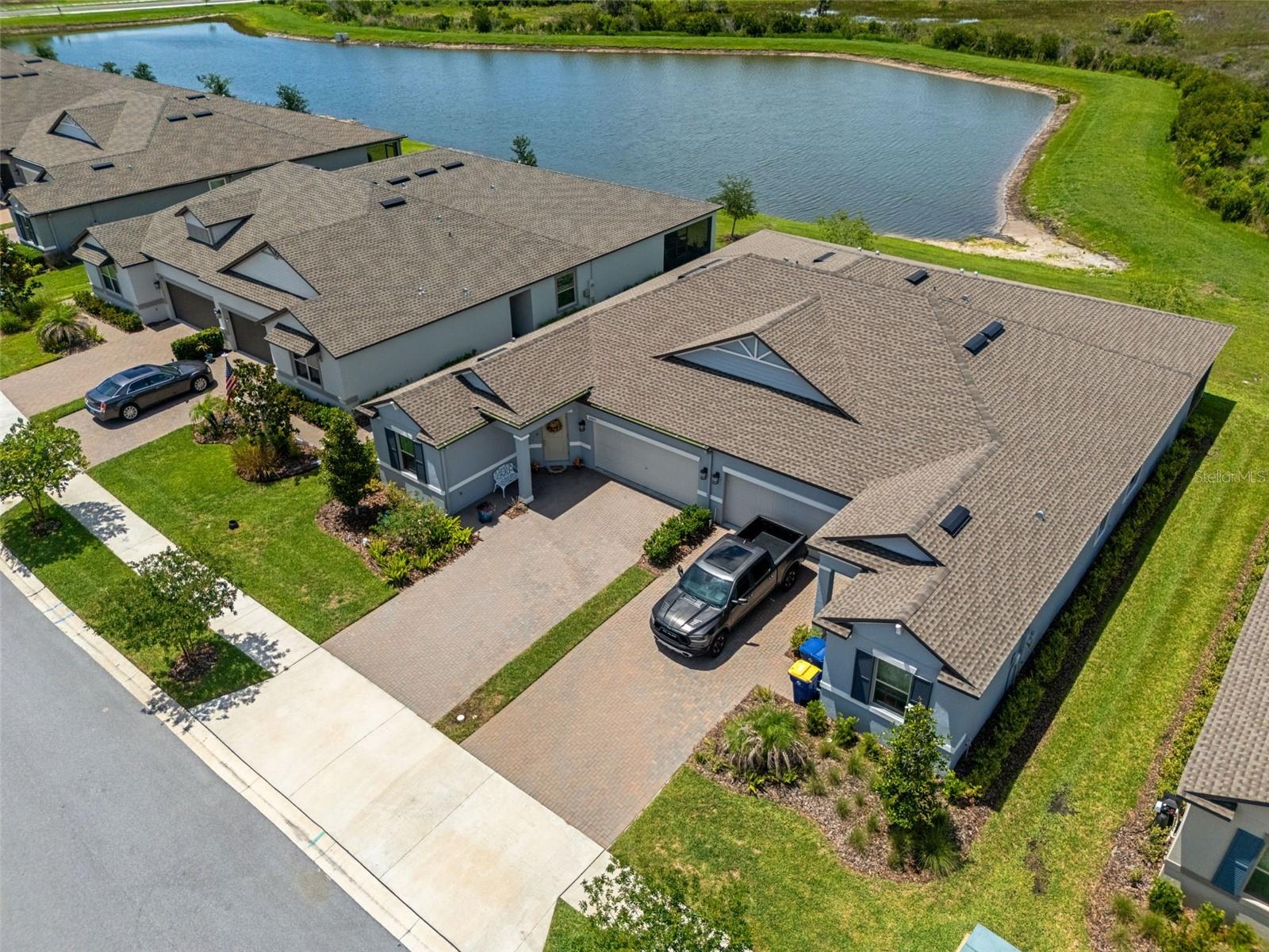 10093 CAMPANULA CT