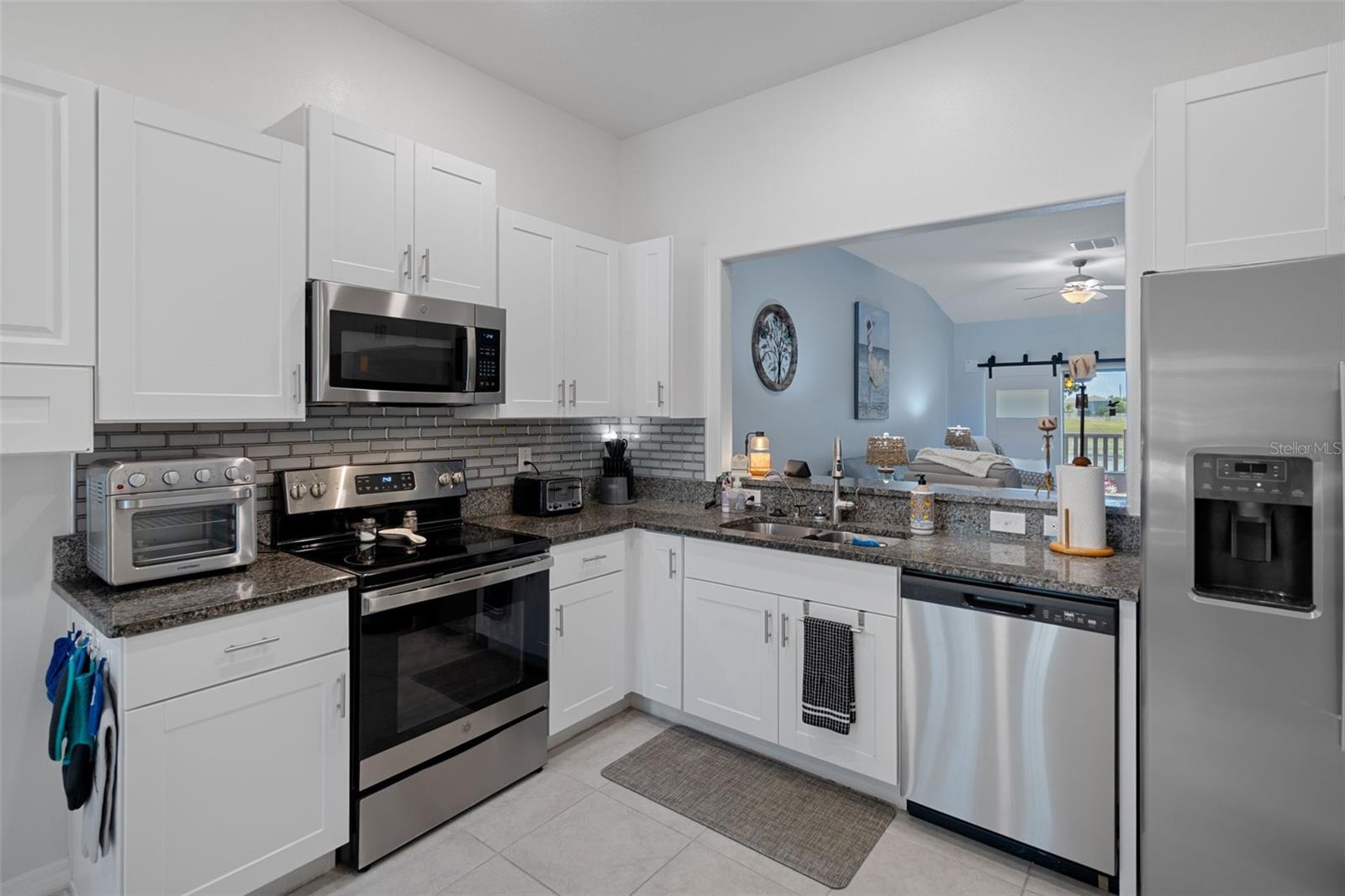 14055 WEDDINGTON TER