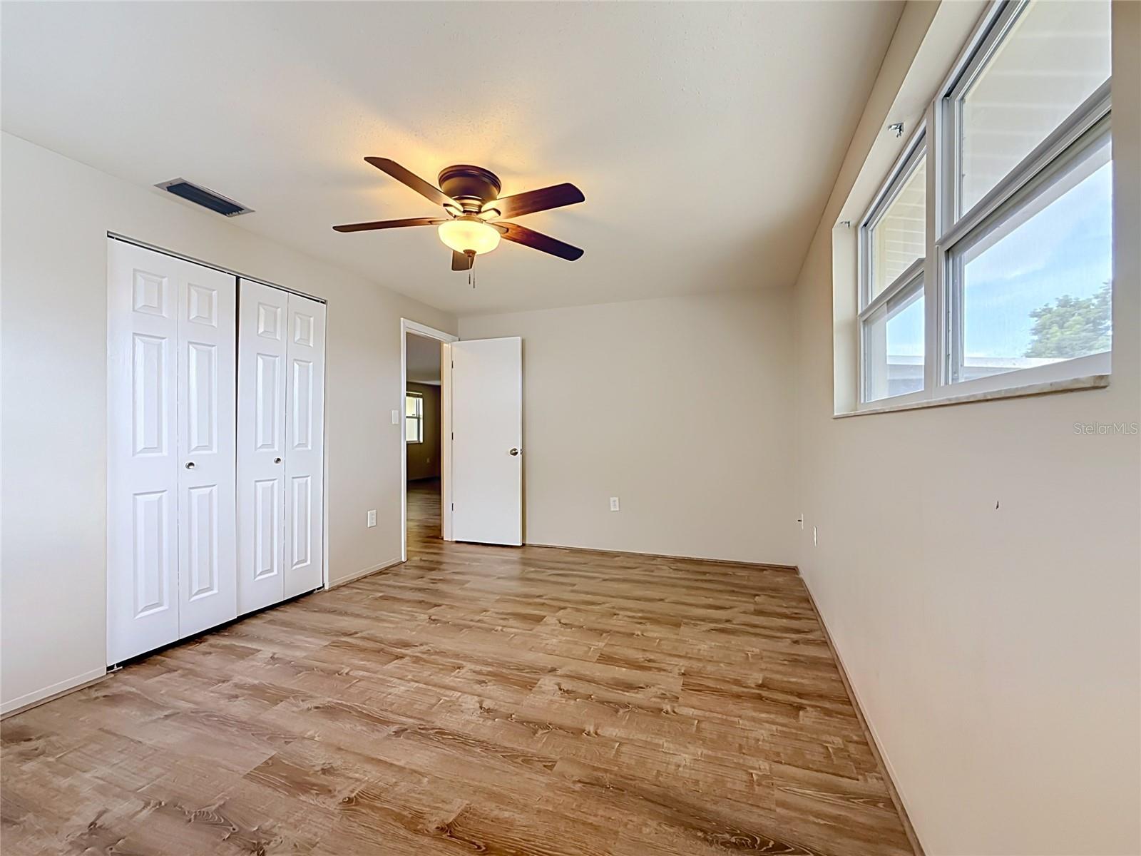 7633 LOTUS DR
