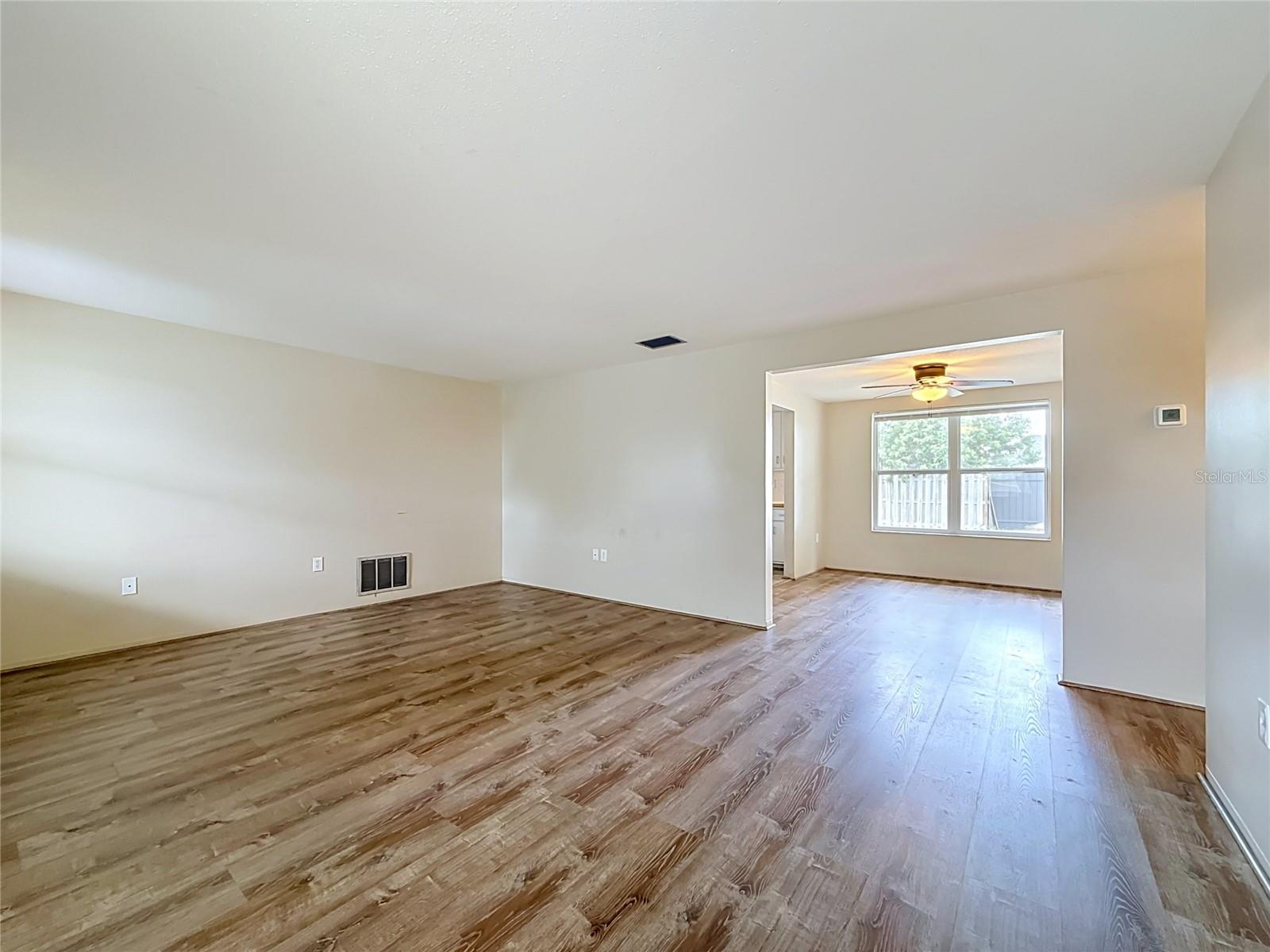 7633 LOTUS DR