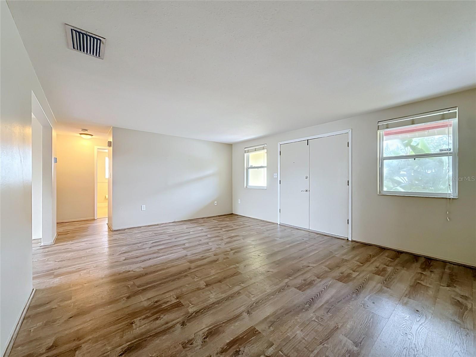 7633 LOTUS DR