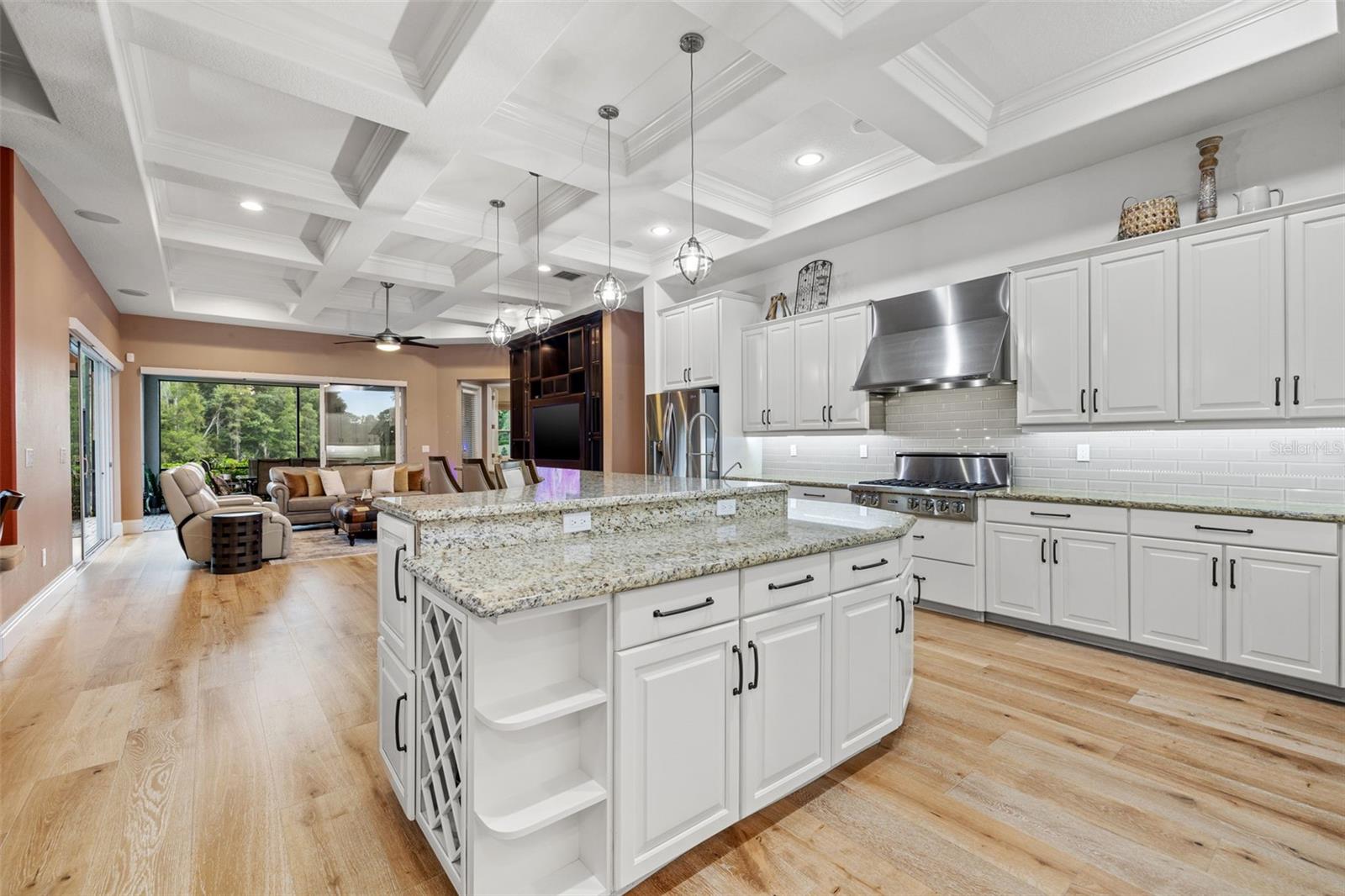 10816 BARBADOS ISLE DR