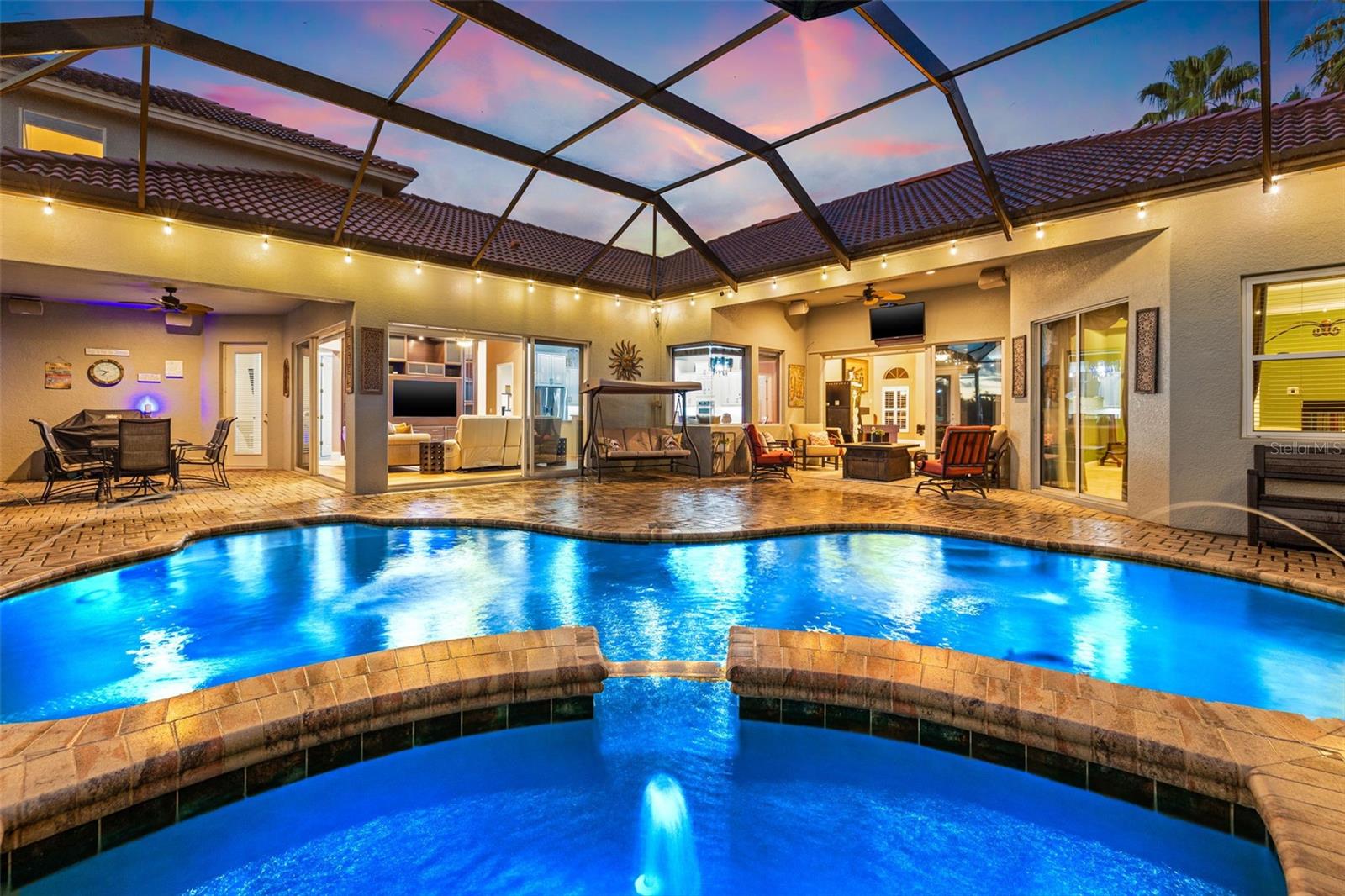 10816 BARBADOS ISLE DR