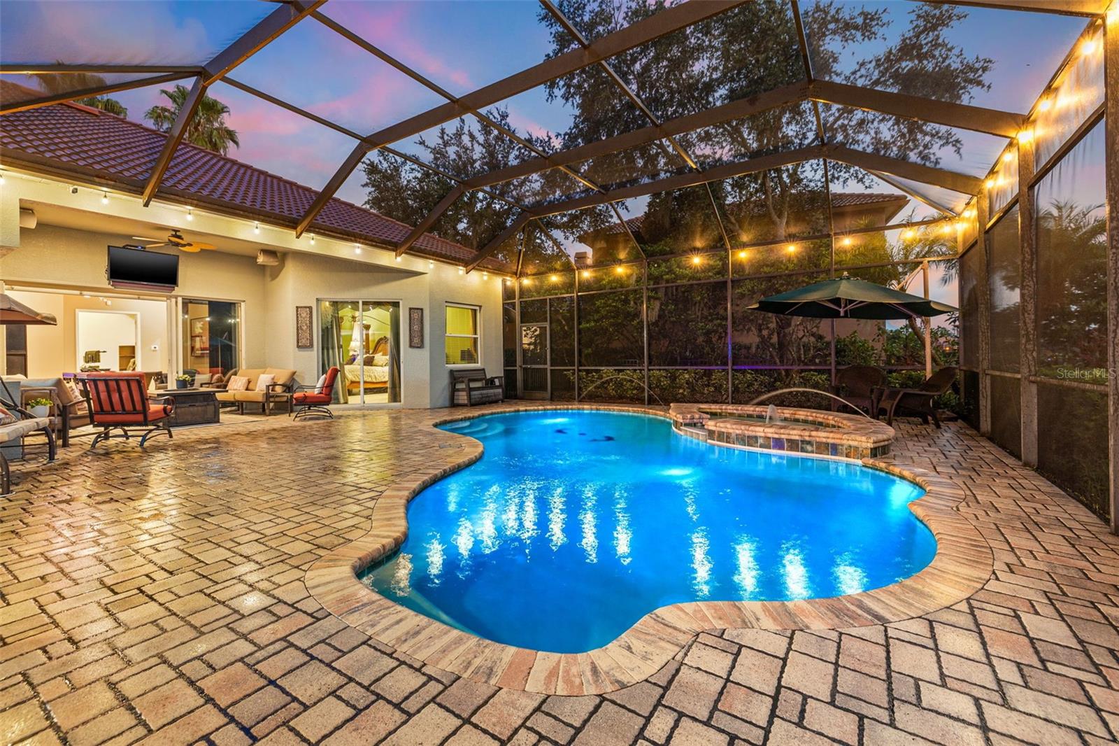 10816 BARBADOS ISLE DR