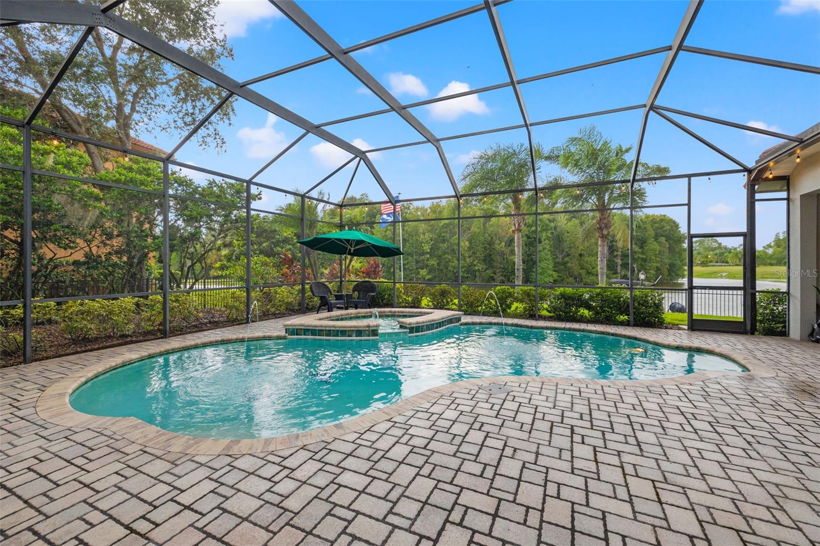 10816 BARBADOS ISLE DR