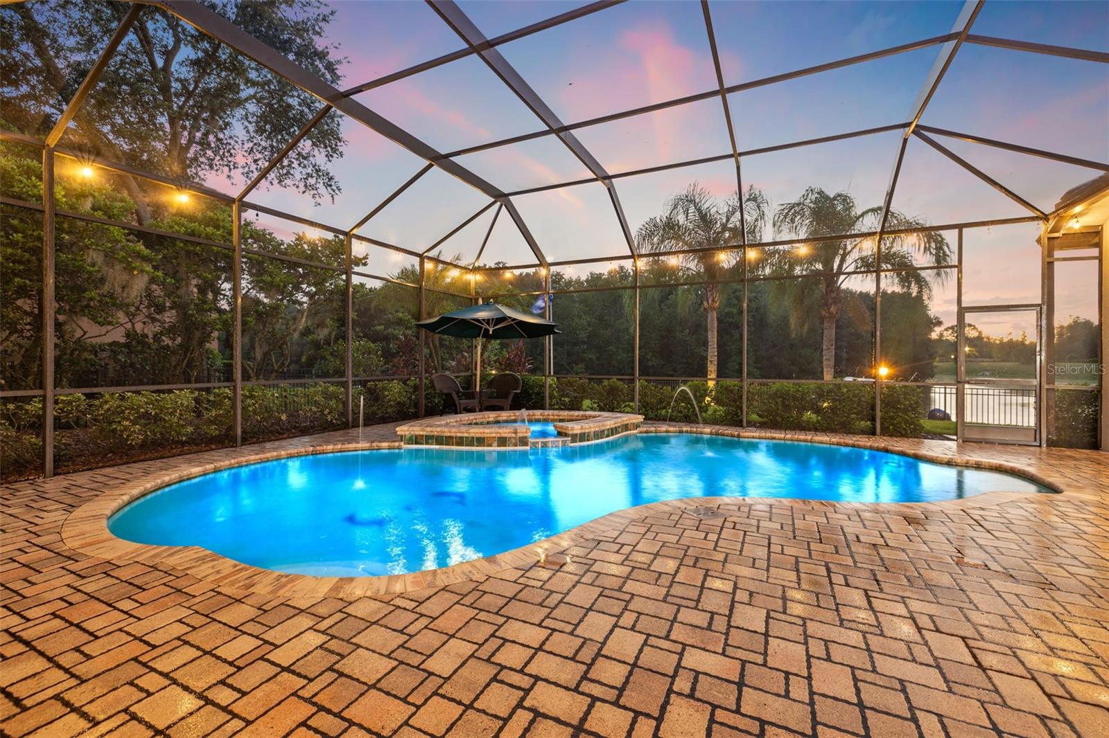 10816 BARBADOS ISLE DR