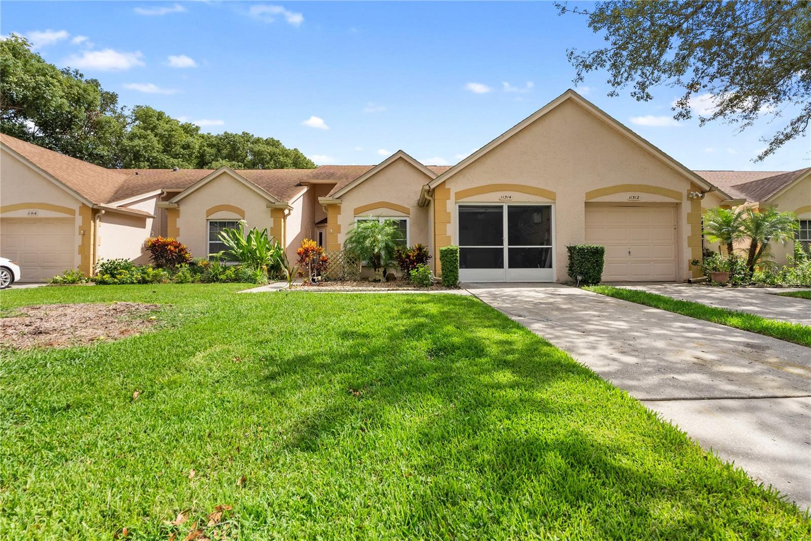 11514 VERSAILLES LN #11514