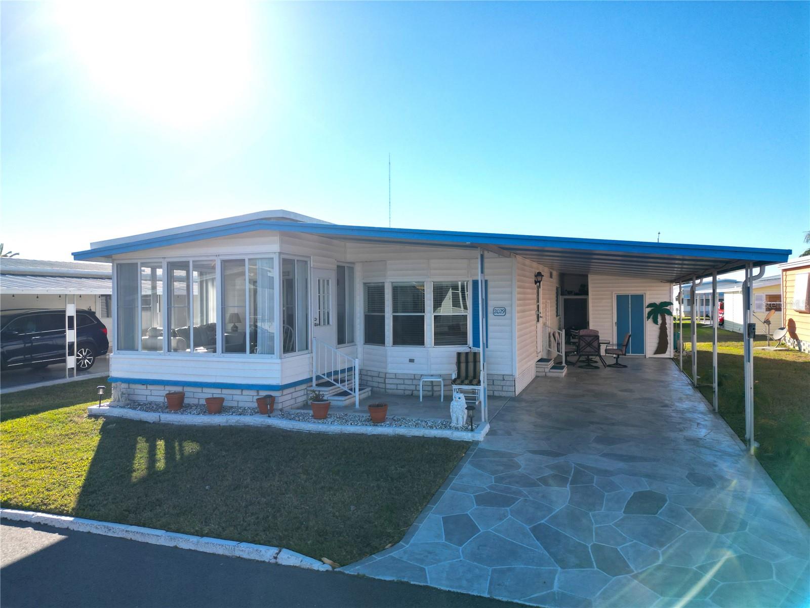 2029 WAILUA DR