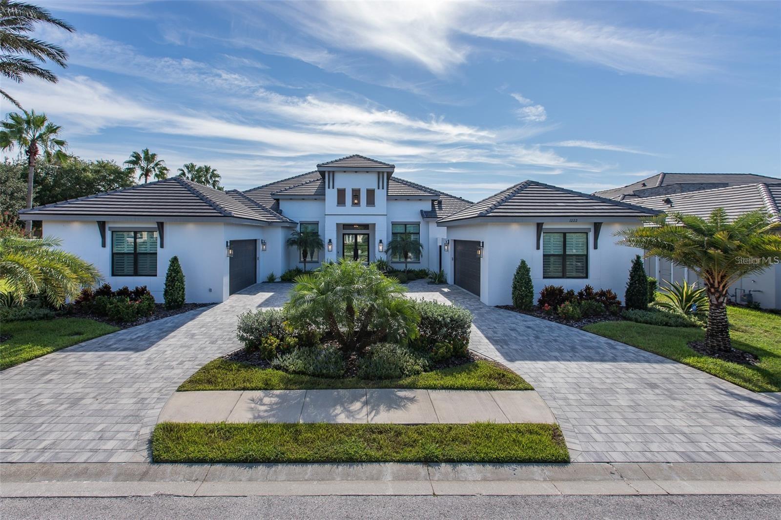 1222 ALMERIA DR