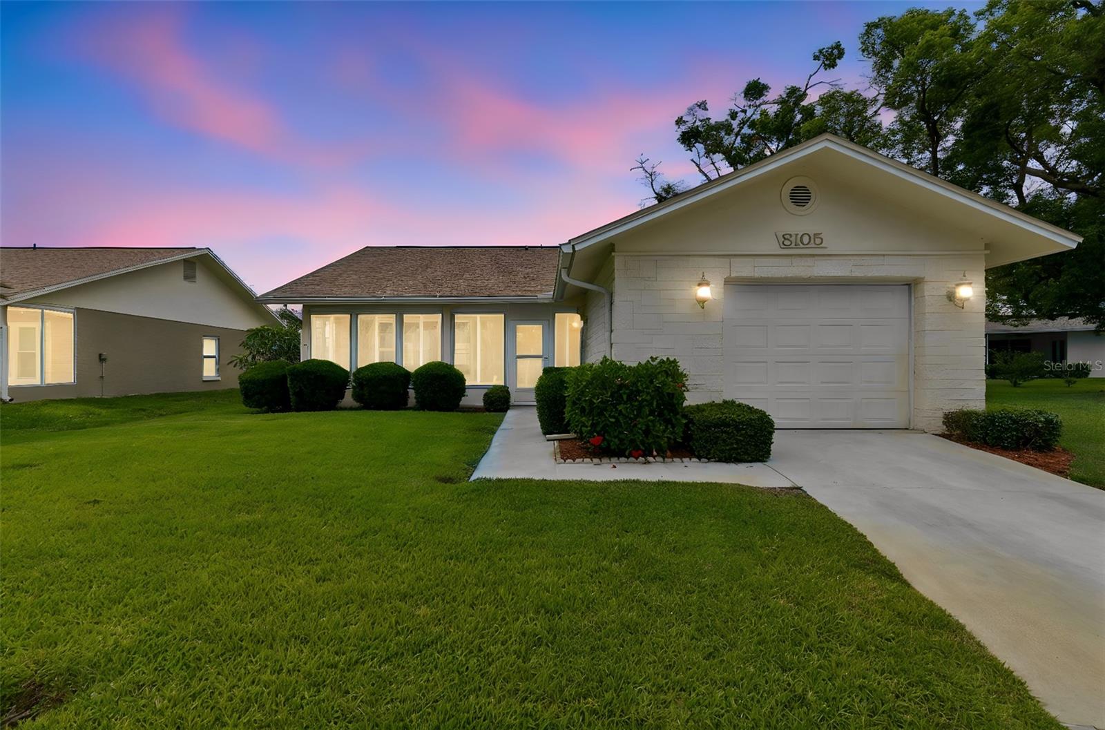 8105 CASUARINA DR