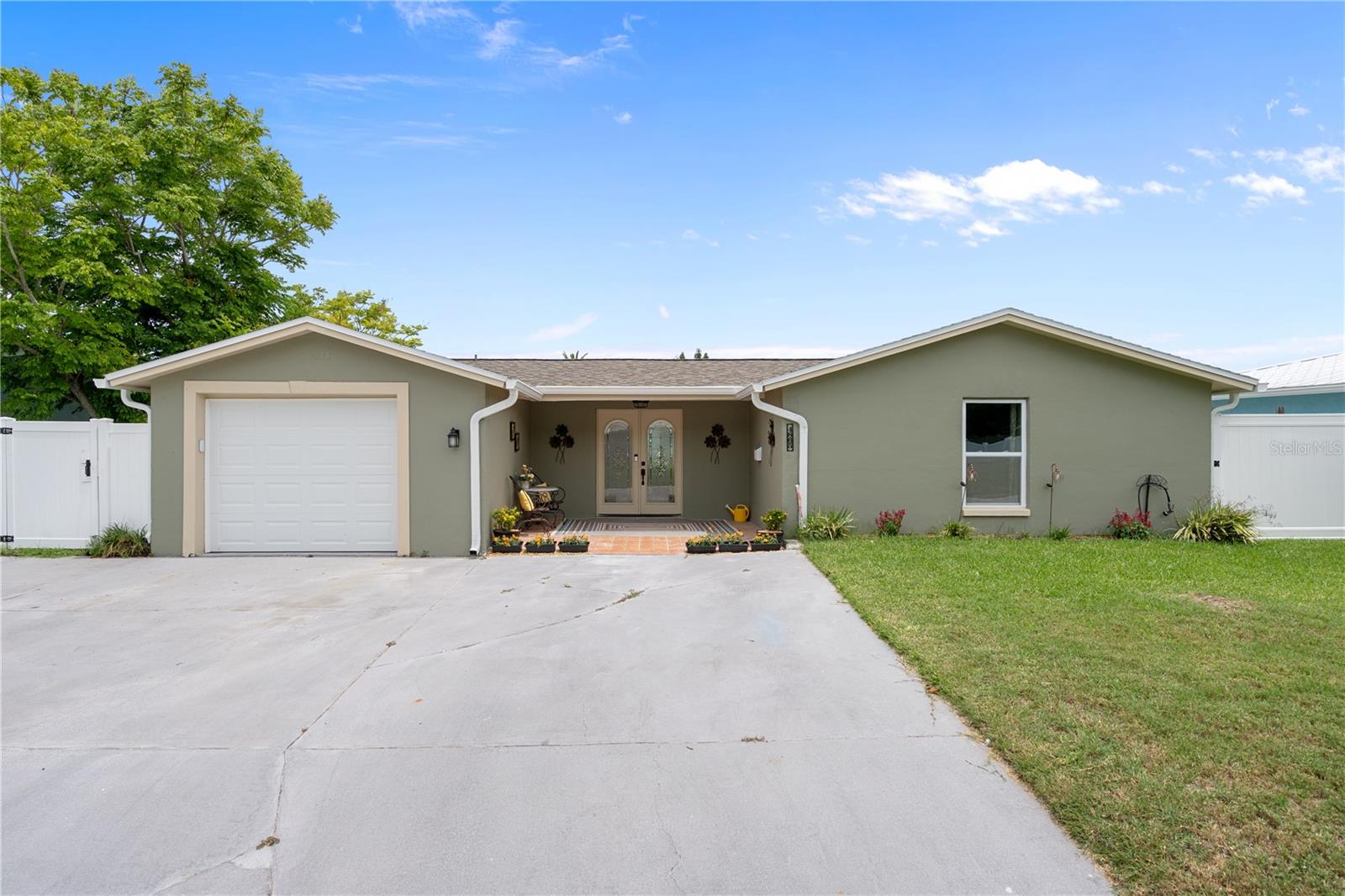 4865 SHELL STREAM BLVD