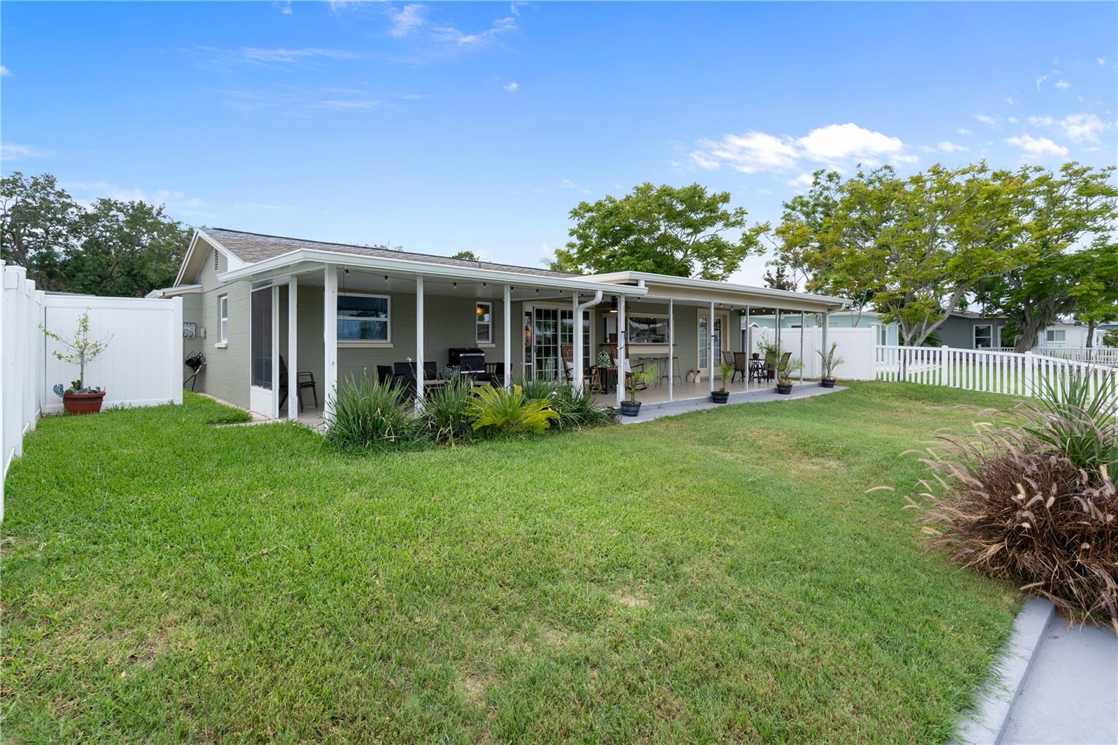 4865 SHELL STREAM BLVD