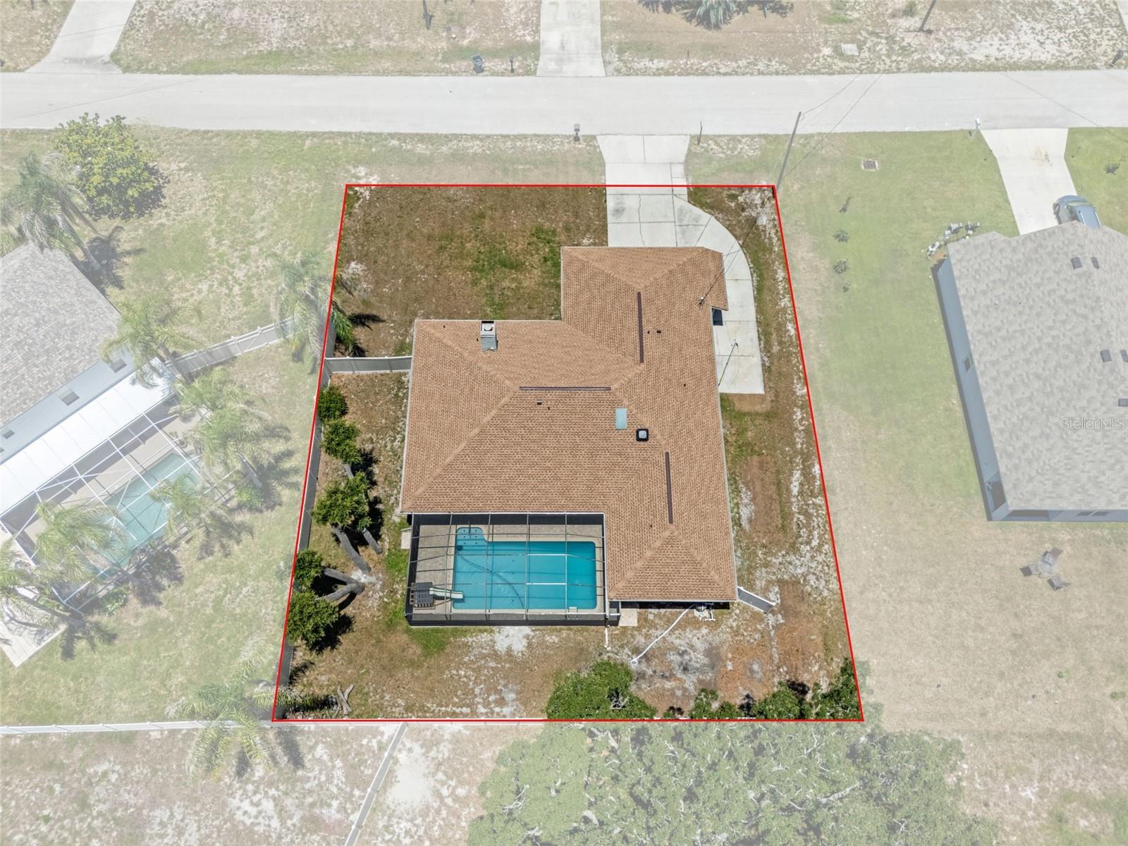 7376 SKYLARK DR