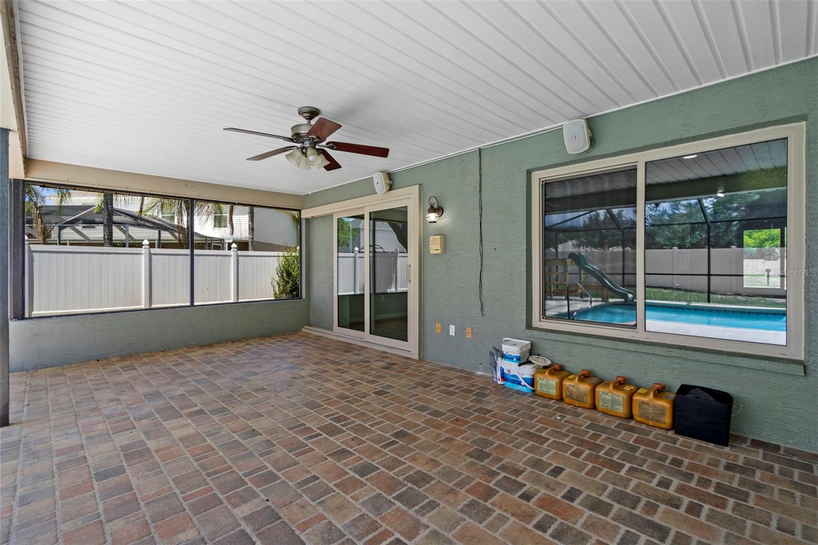 7376 SKYLARK DR