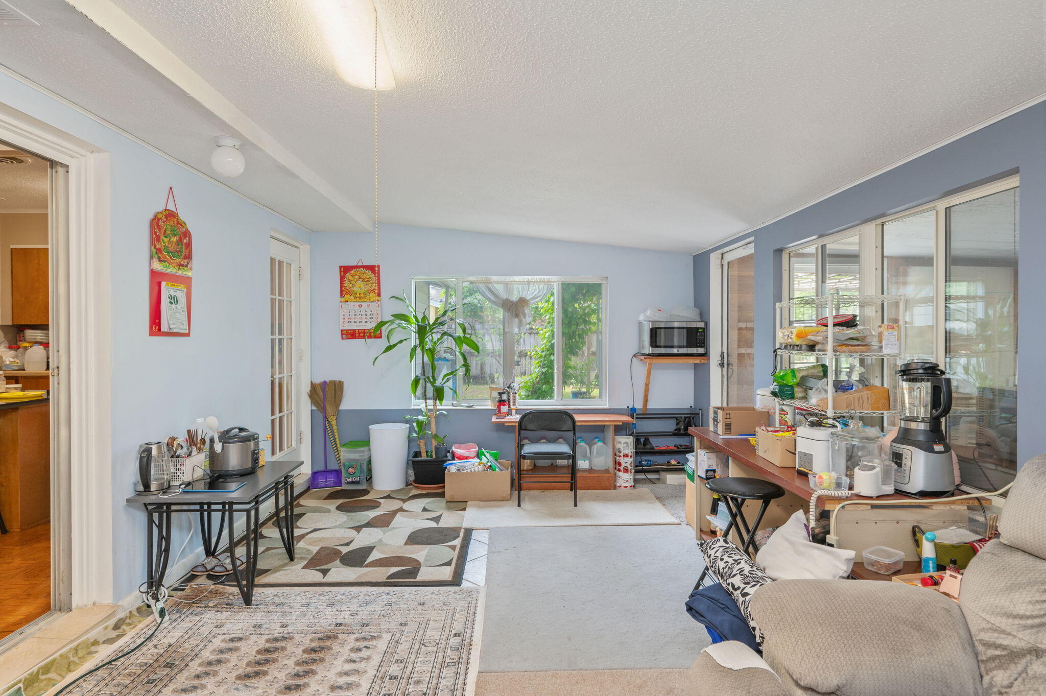 16 SW Temple Avenue
