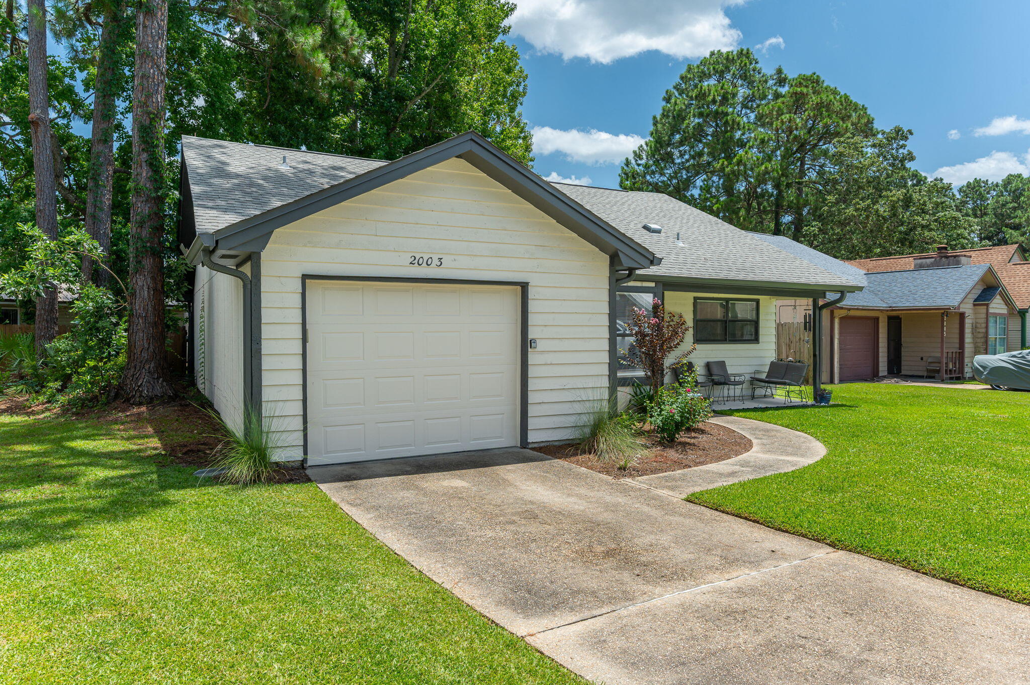 2003 Woodfern Path