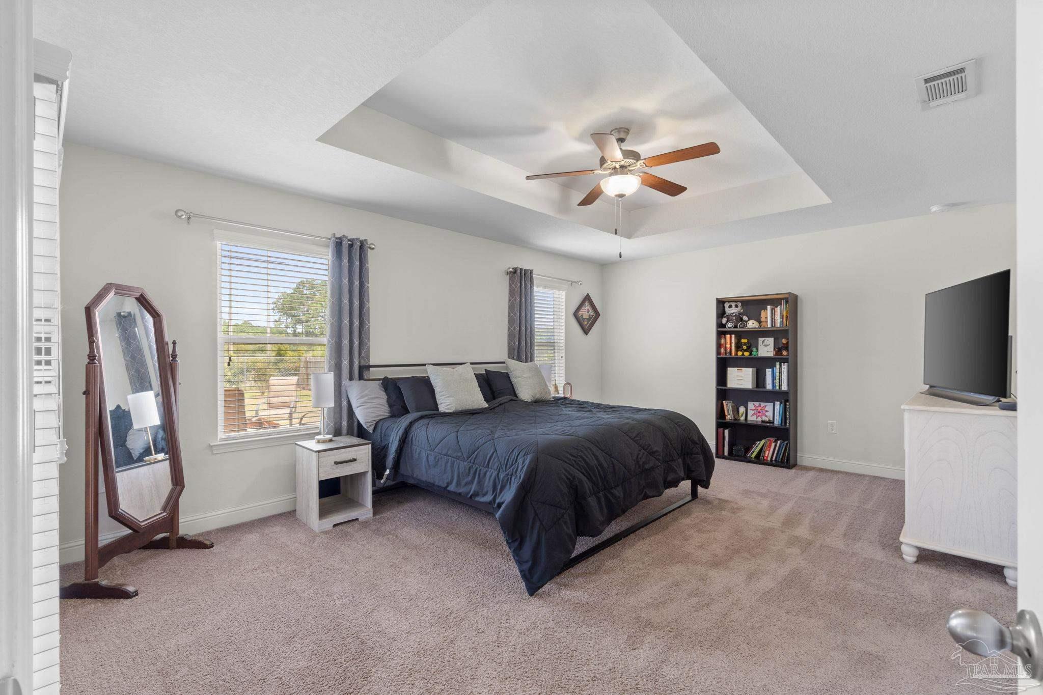 2440 Spur Ln