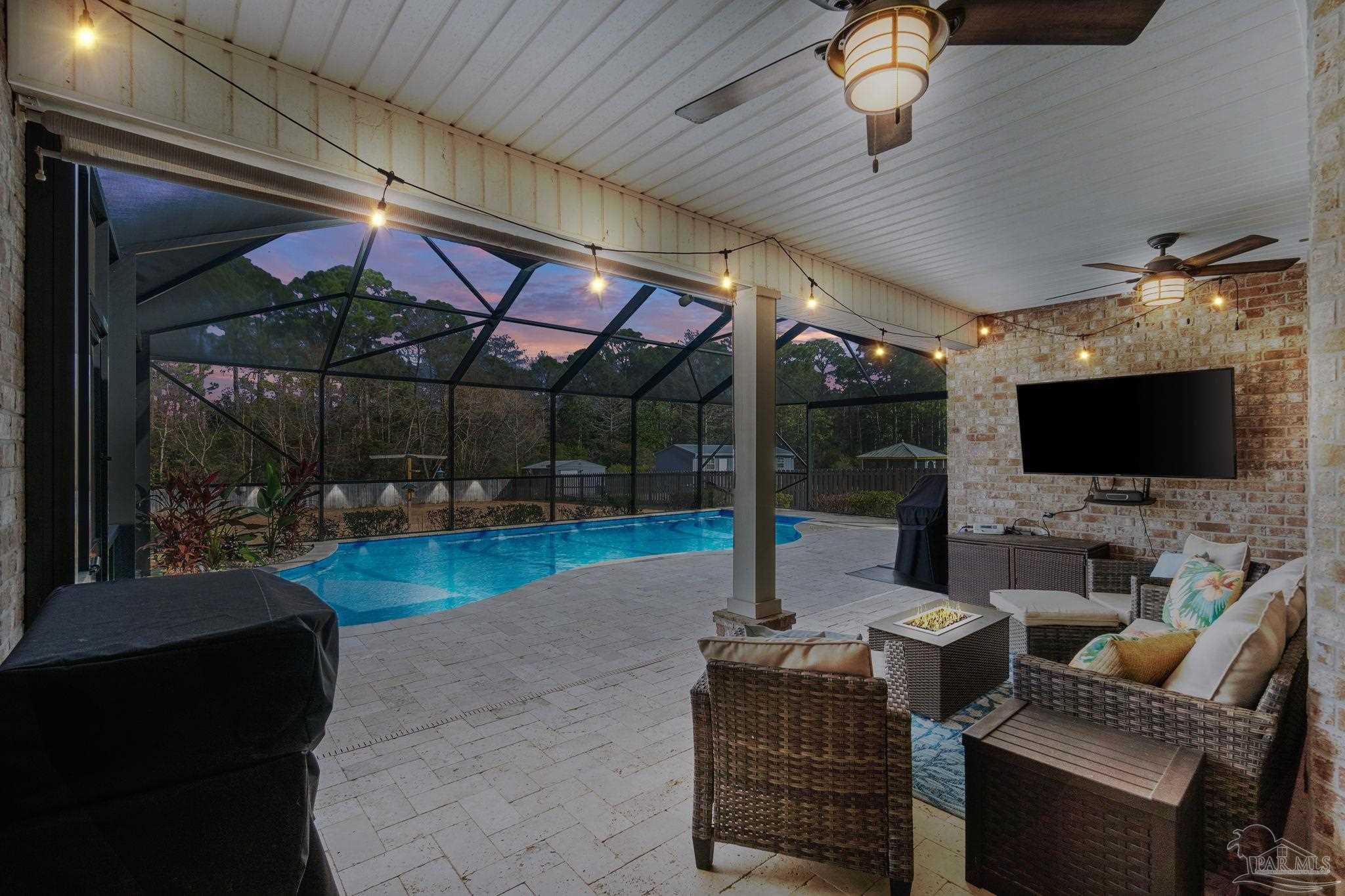 2548 Bluewater Dr