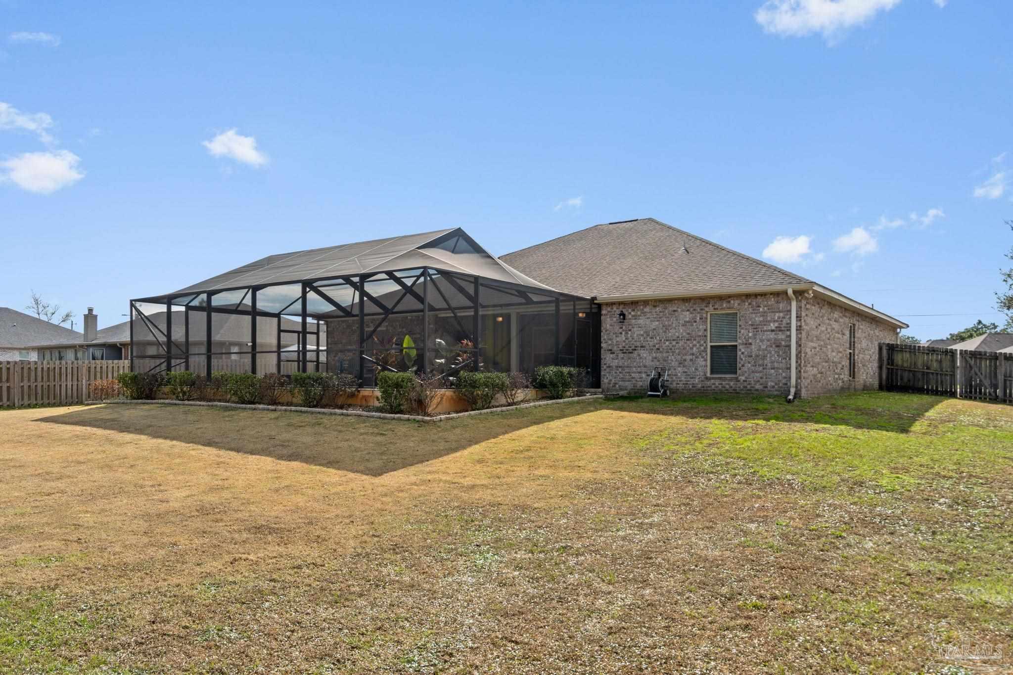 2548 Bluewater Dr
