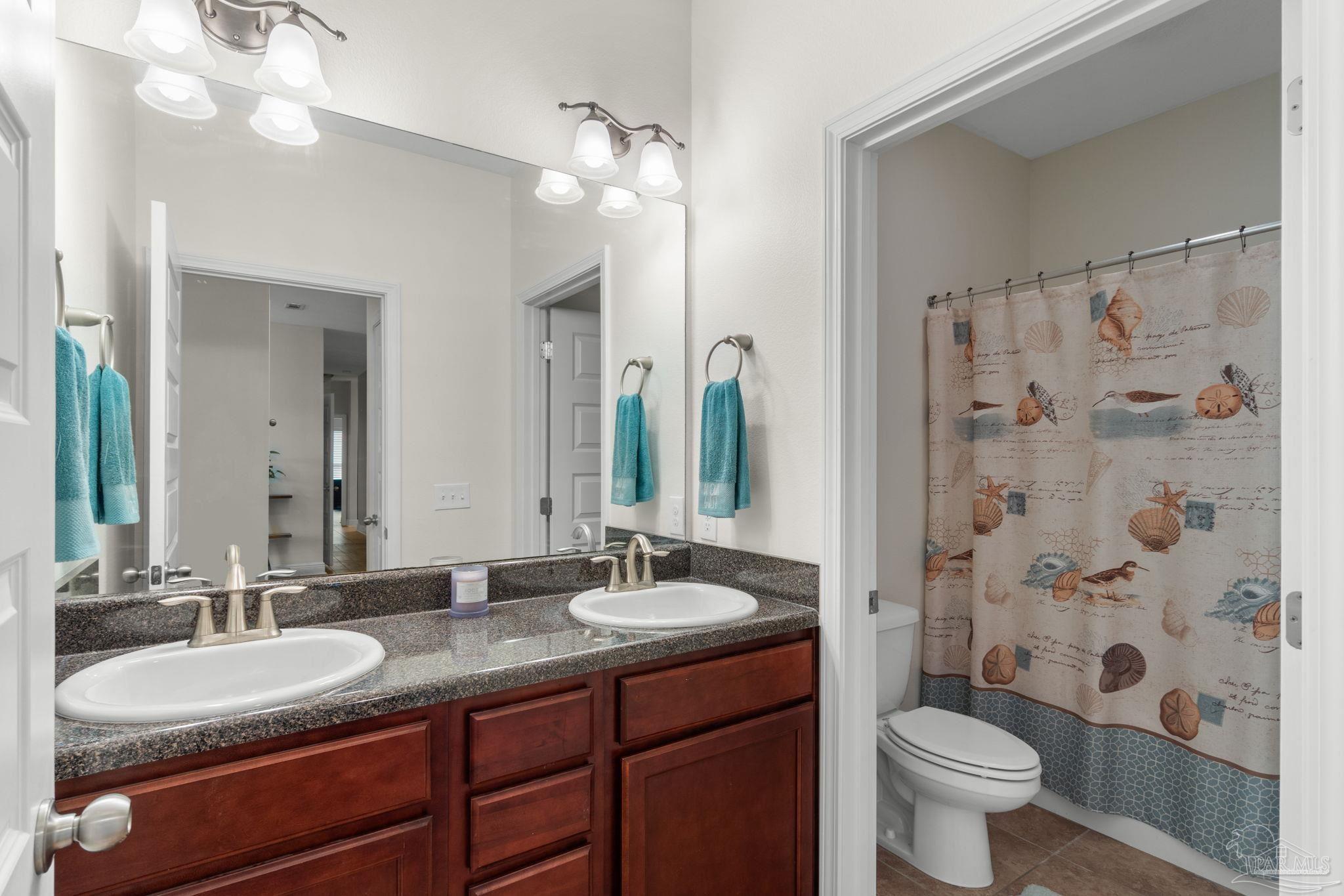 2548 Bluewater Dr