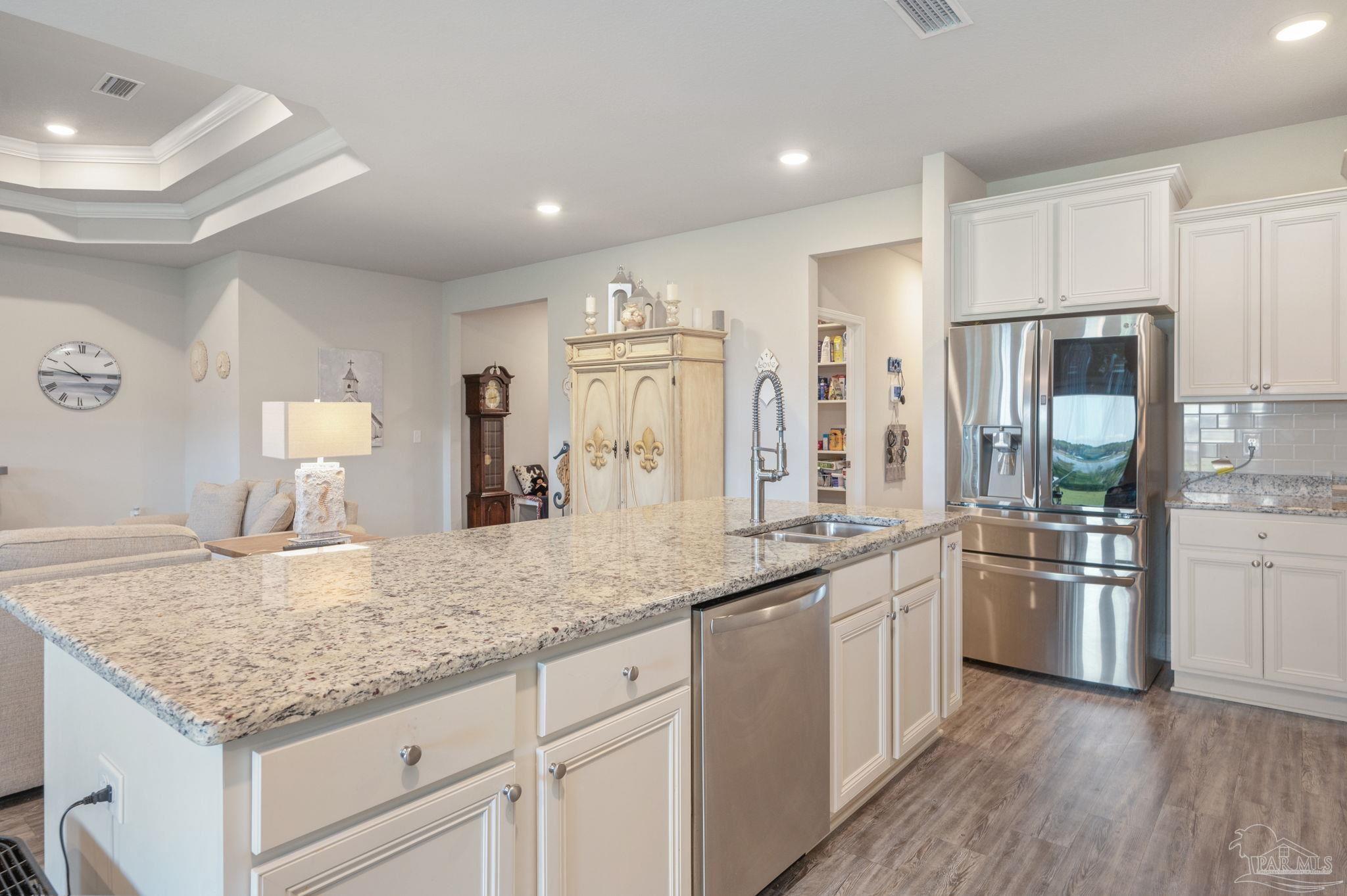 3462 Turquoise Dr