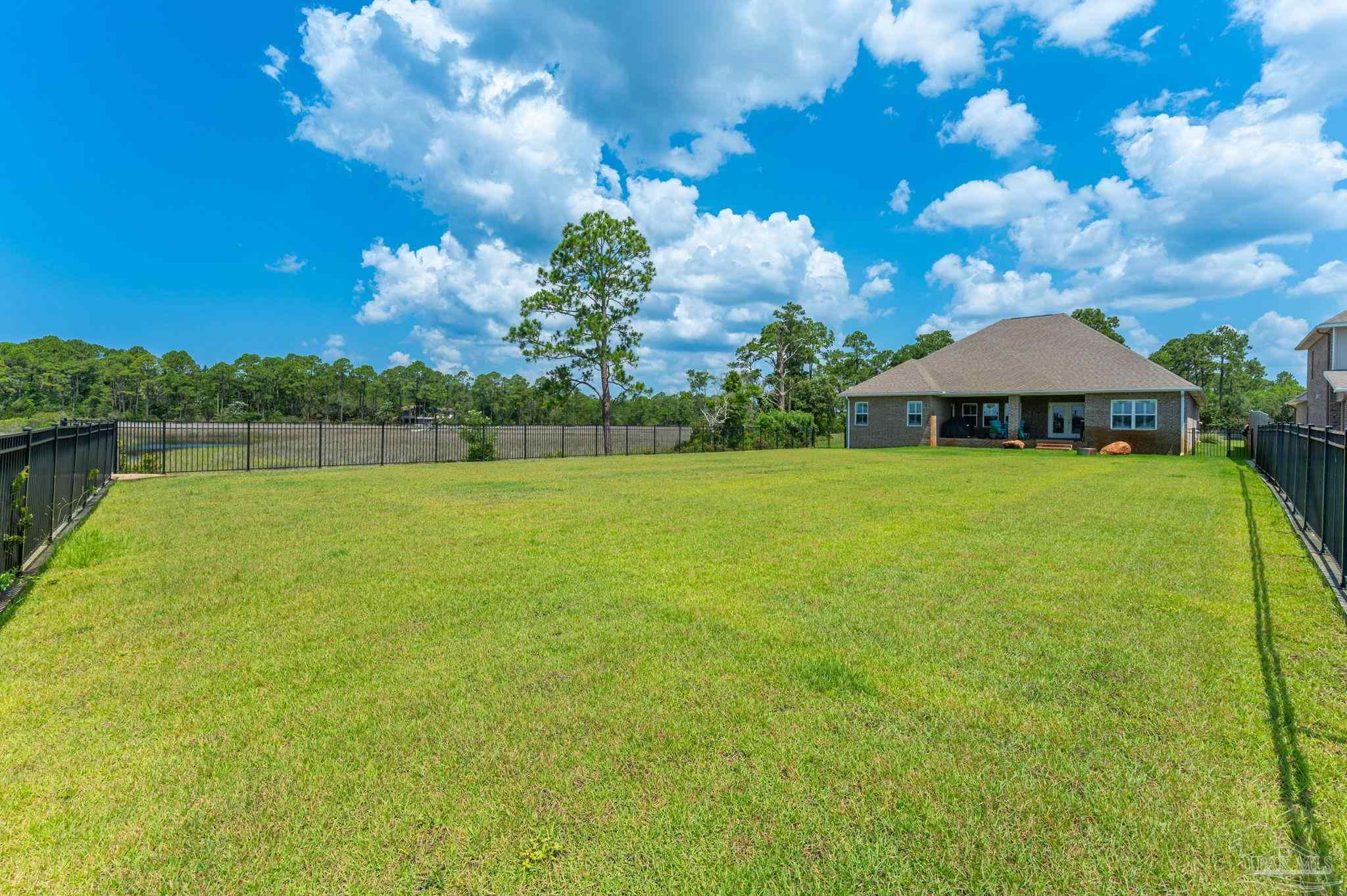 3462 Turquoise Dr