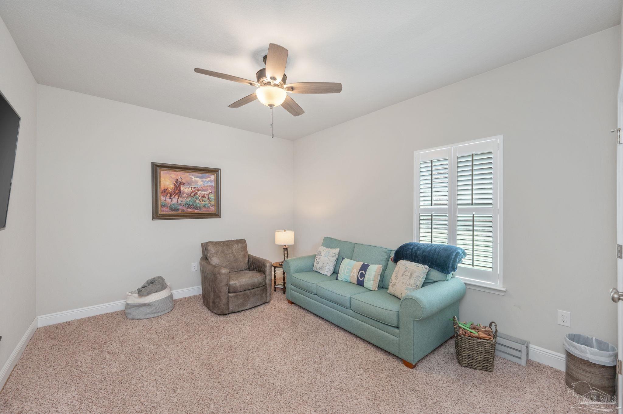3462 Turquoise Dr