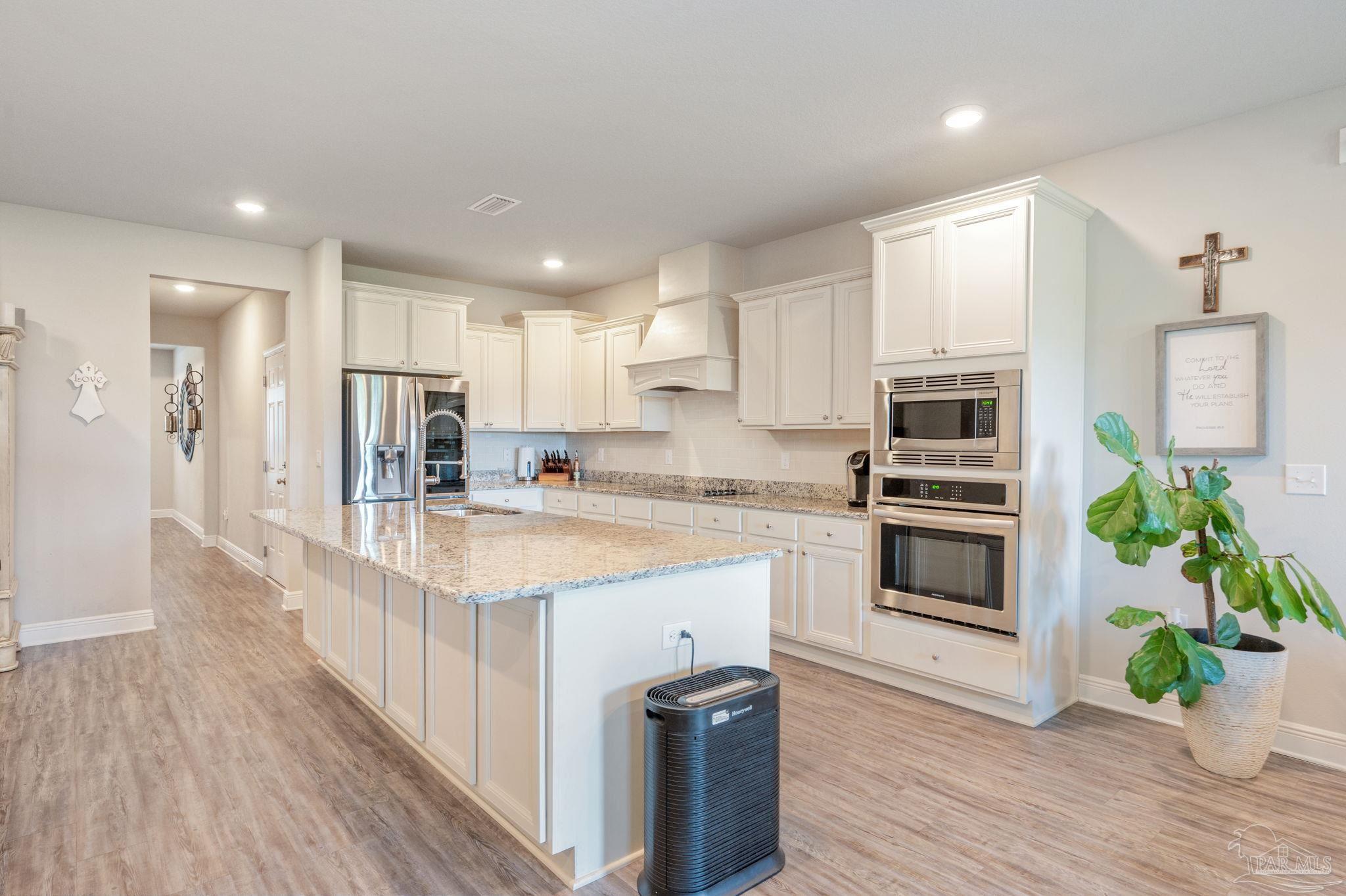 3462 Turquoise Dr