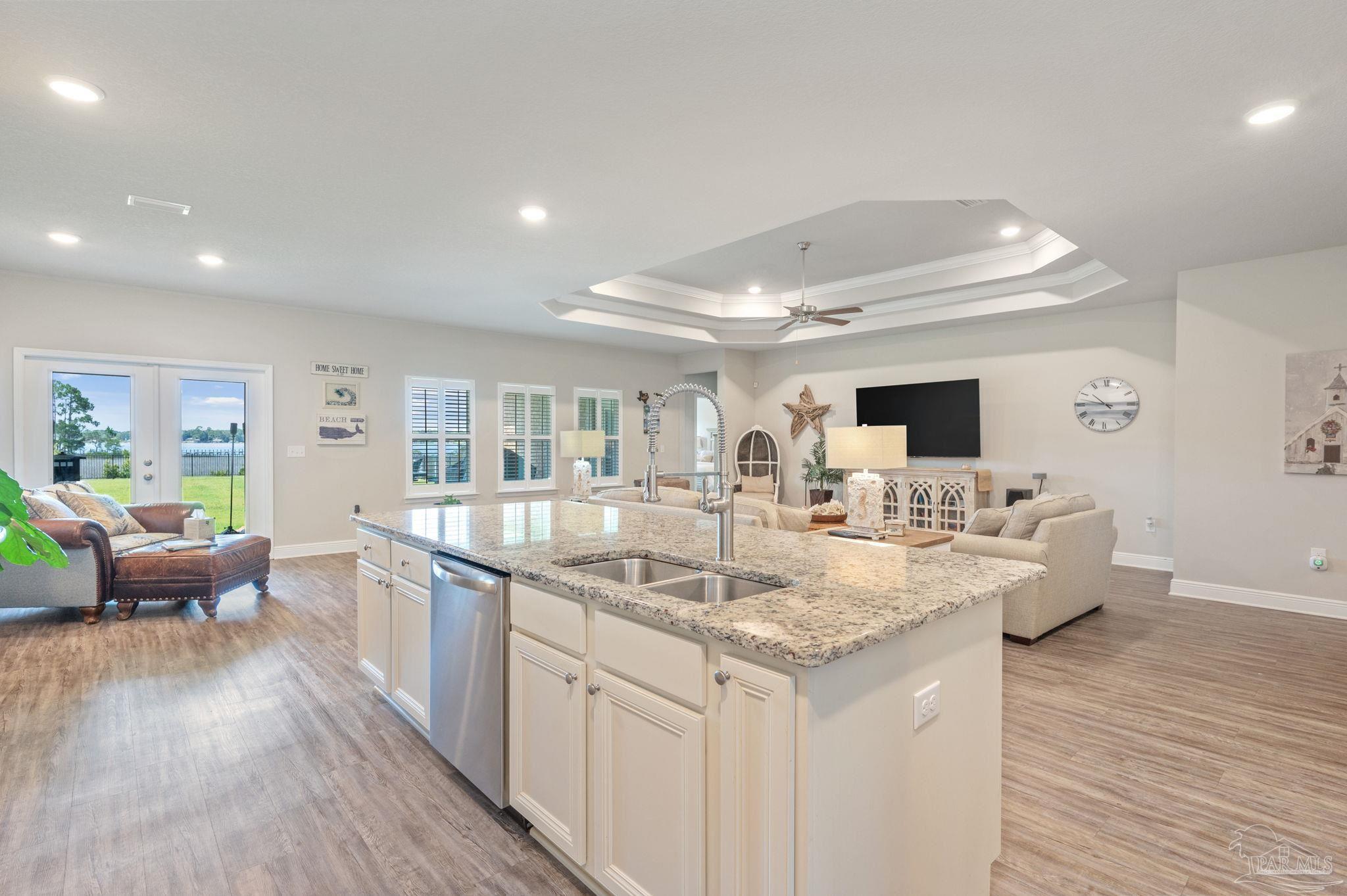 3462 Turquoise Dr